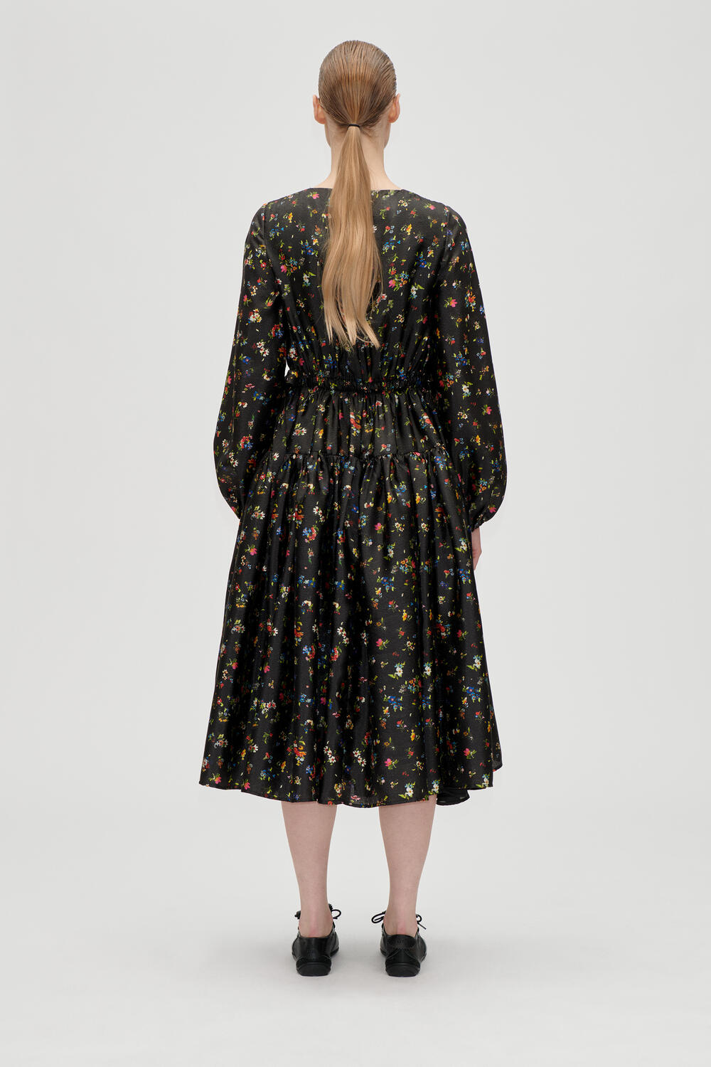 Waist Tie Ruffle midi kjole - Magnolia Garden