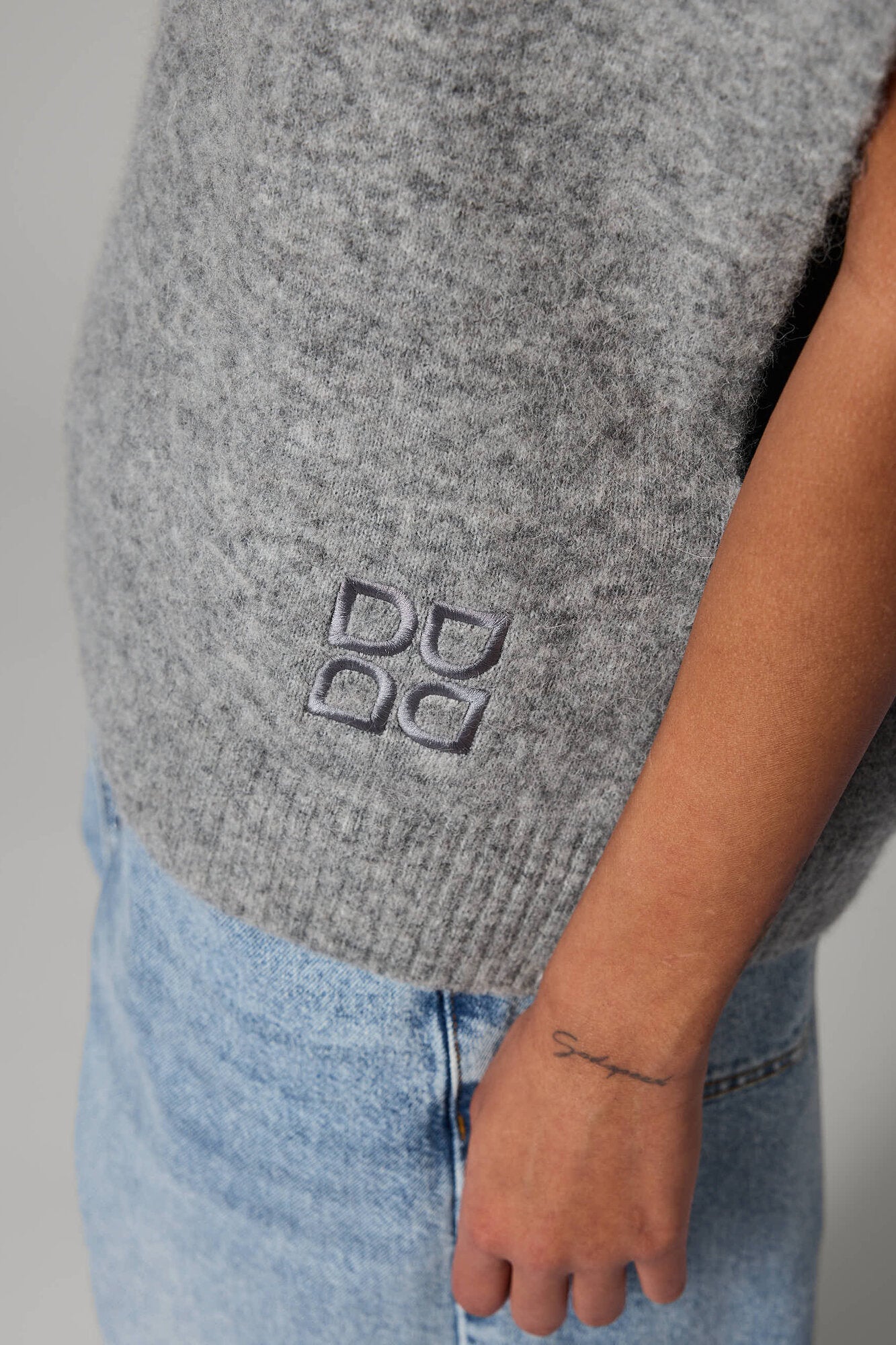 Cozy Days Frodie strikvest - 500056 Grey Melange