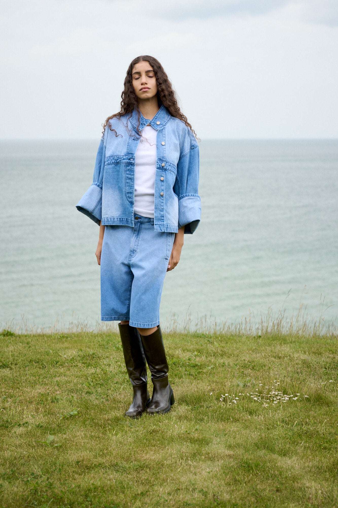 Raha Wide shorts - Light Washed Denim