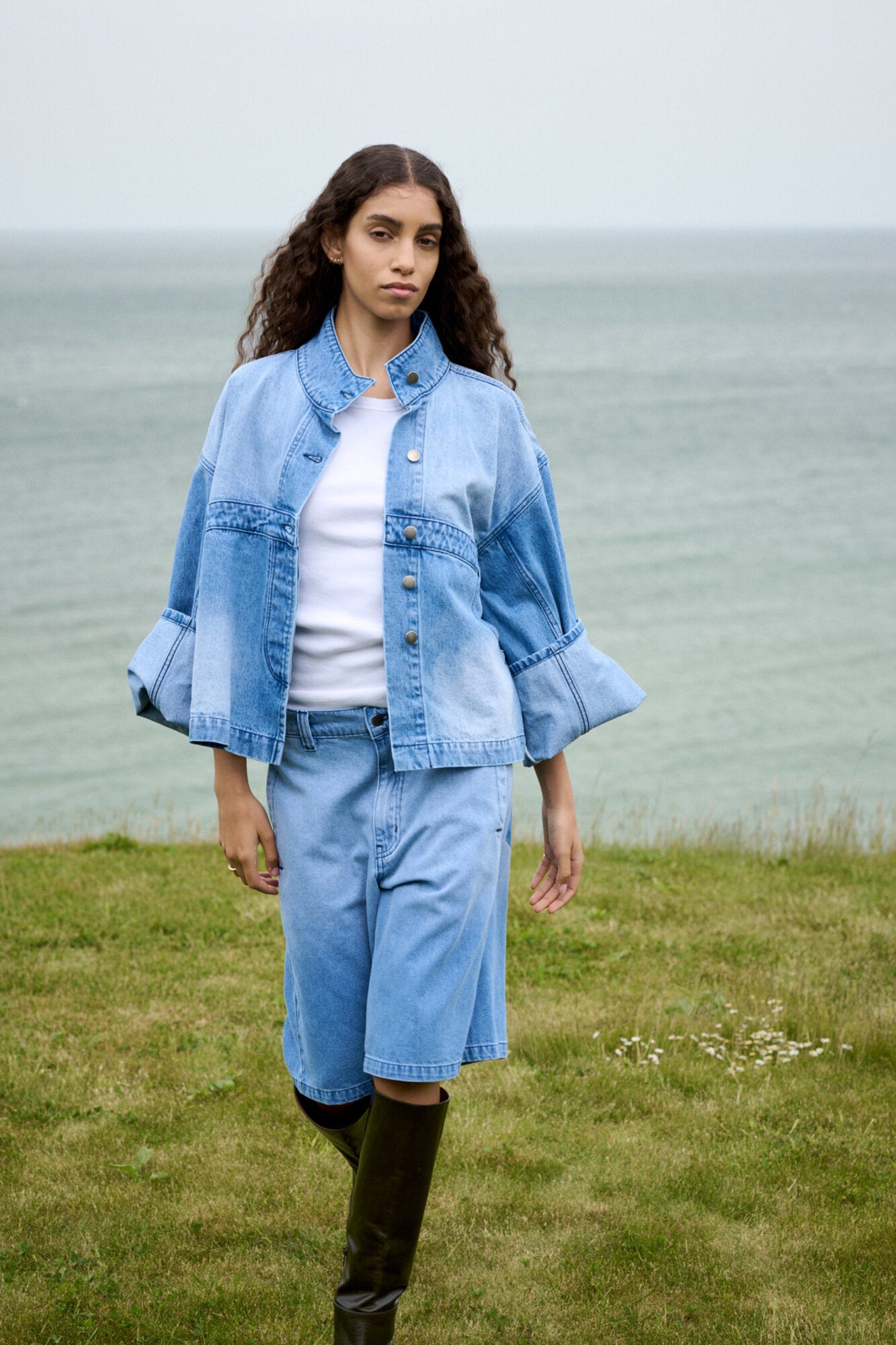 Donela denimjakke - Light Washed Denim