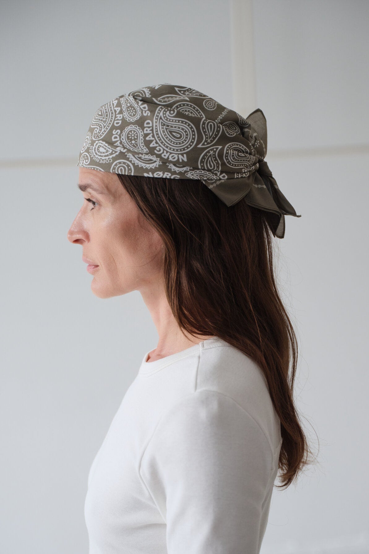 Soft Cotton Paisley Solid bandana - Overland Trek