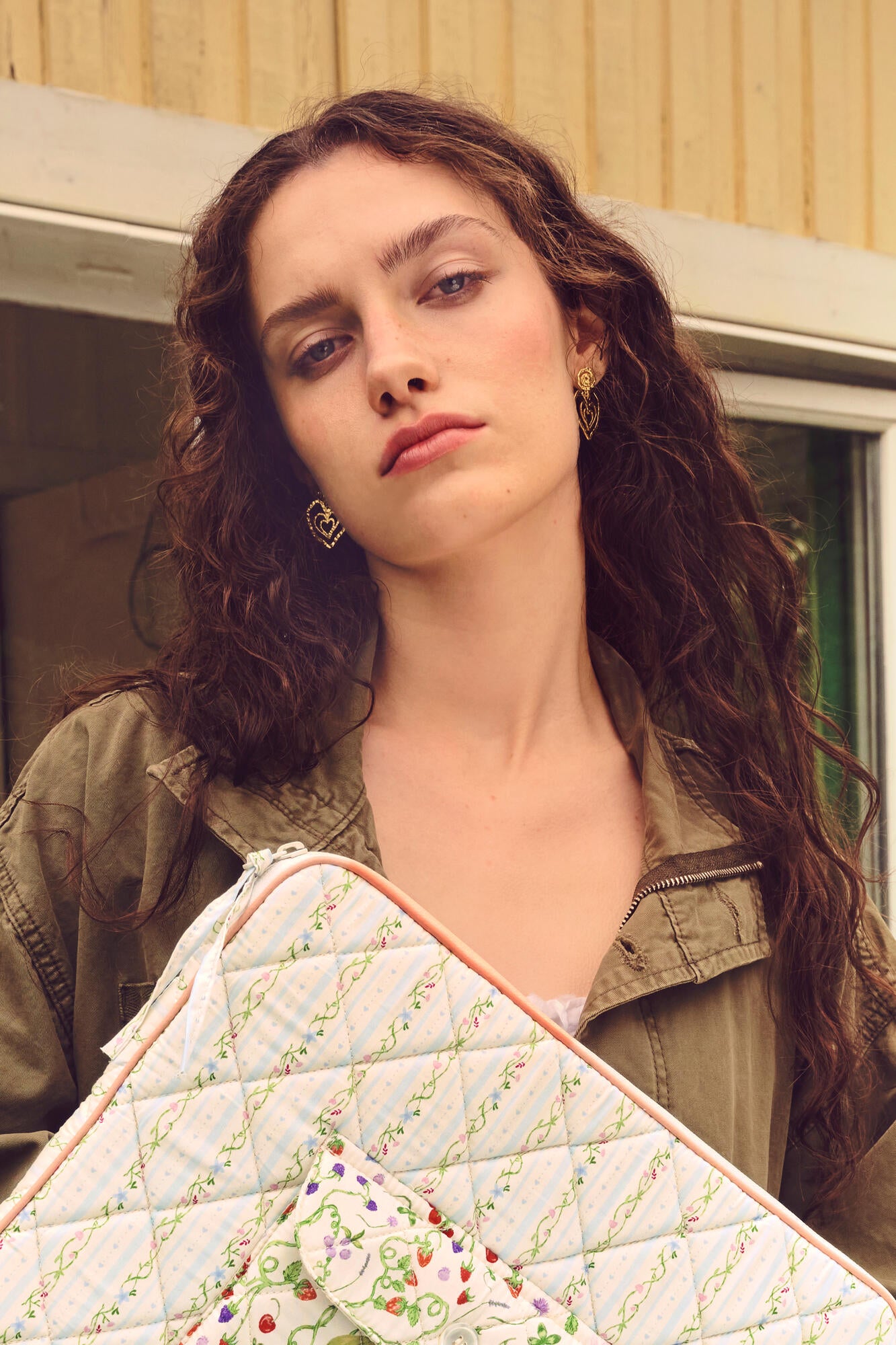 Beate hængeøreringe - forgyldt