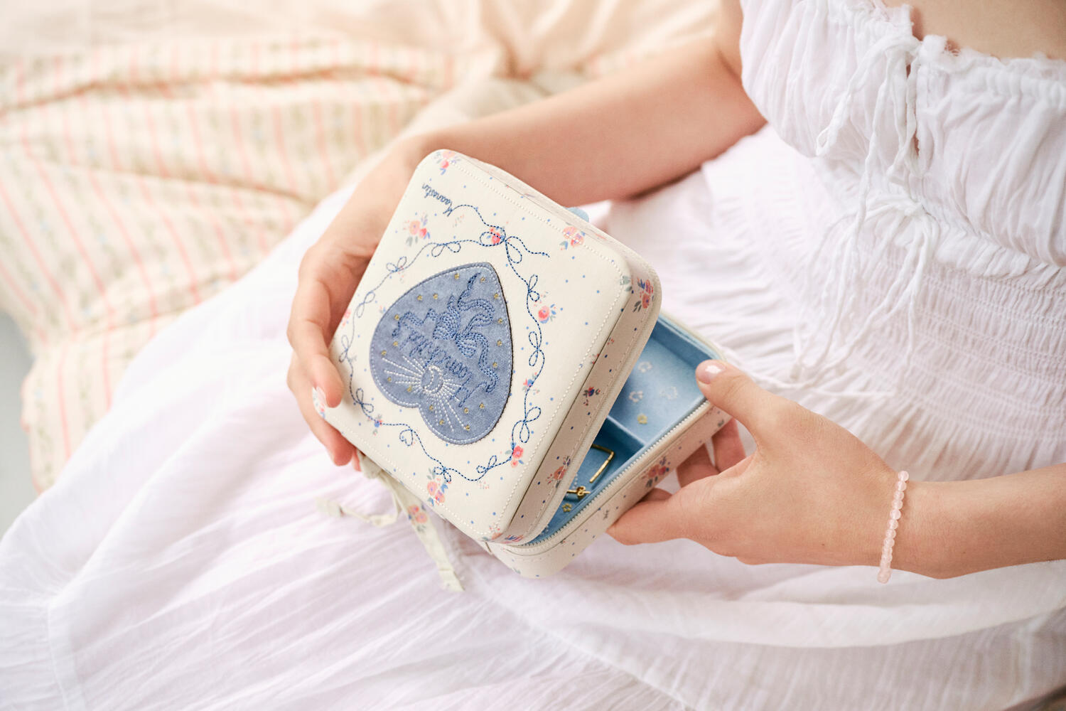 Amelia smykkeskrin - Sky Blue