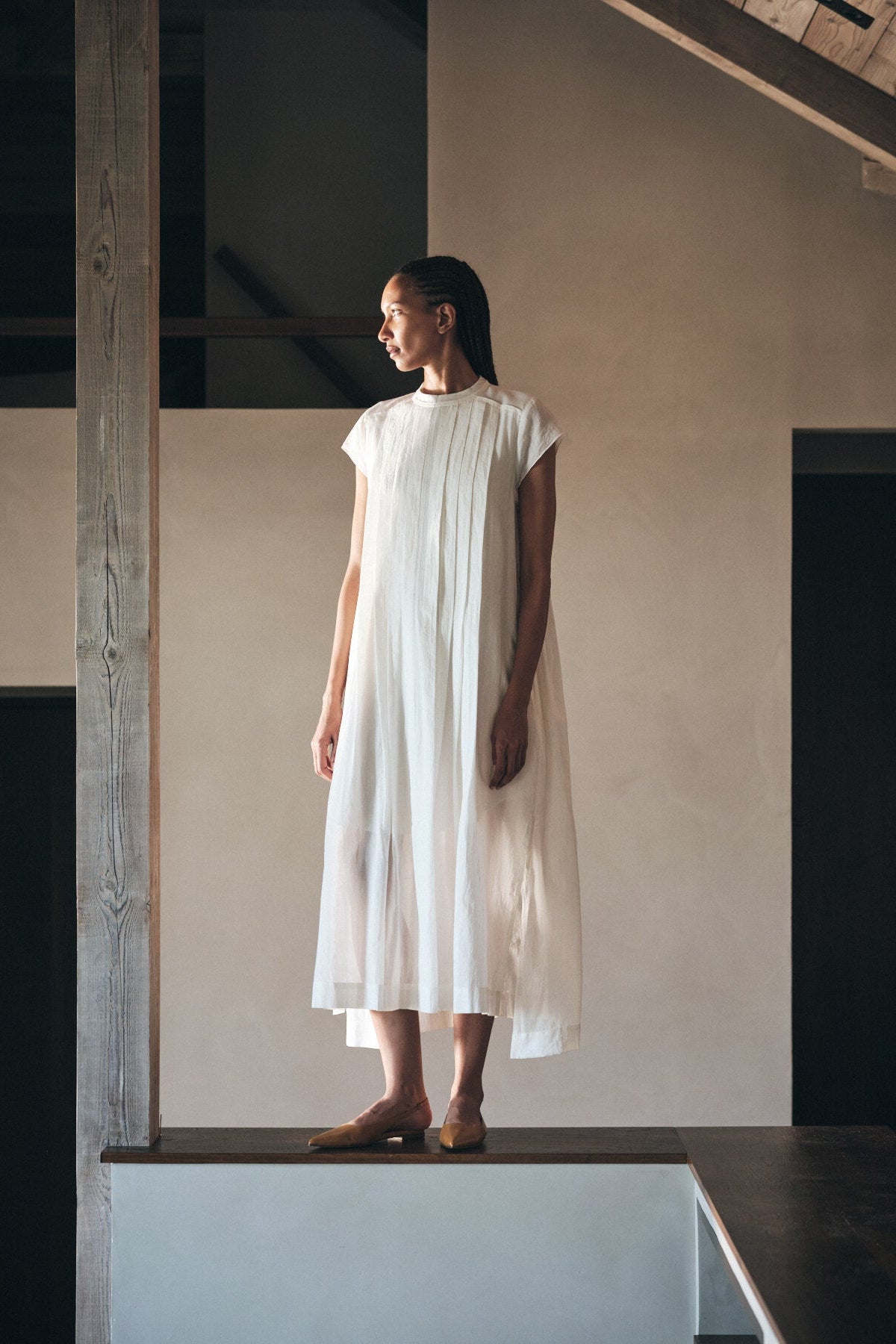 Taya kjole - Bone