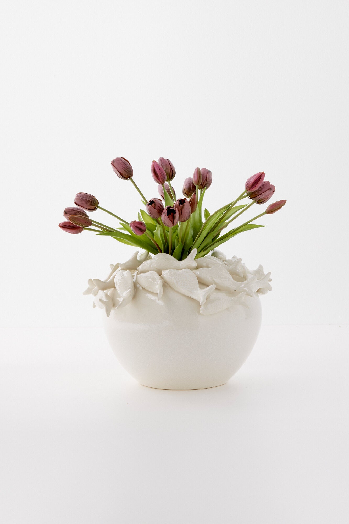 Rund vase med fisk, hvid - Ø40 cm