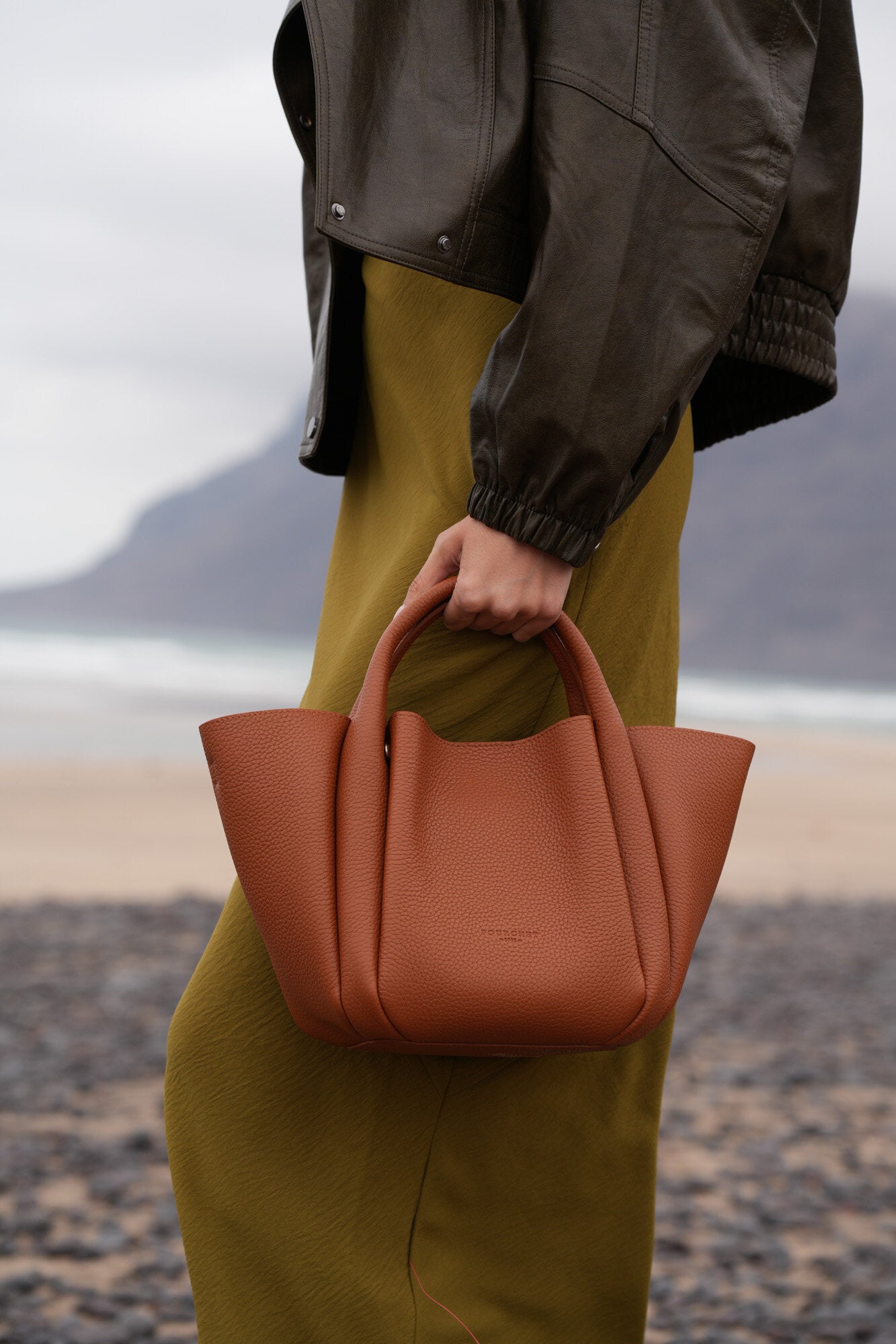 Citrouille lædertaske, mellem – Camel