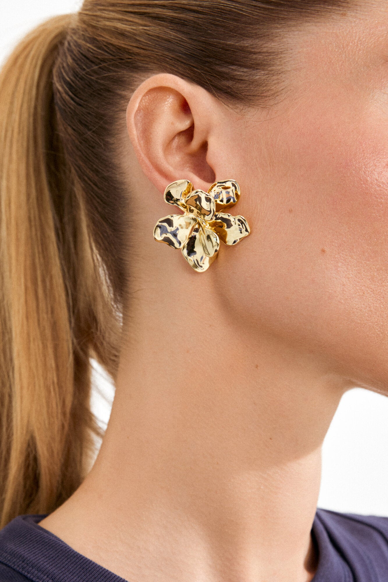 Halen ørestikker - forgyldt