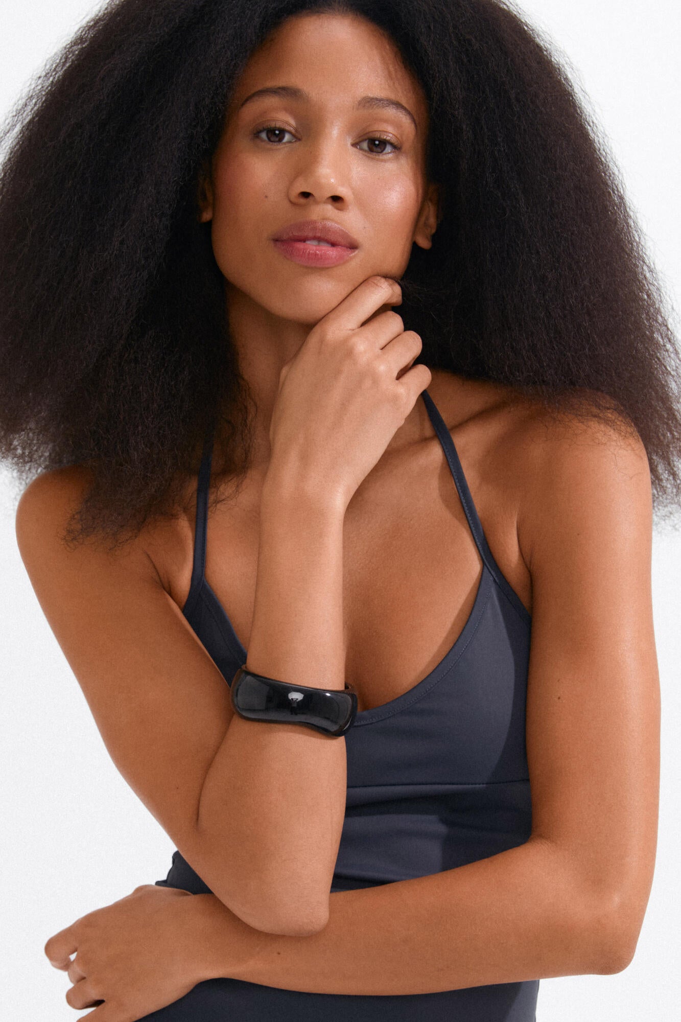 Aase Maxi armring – Sort