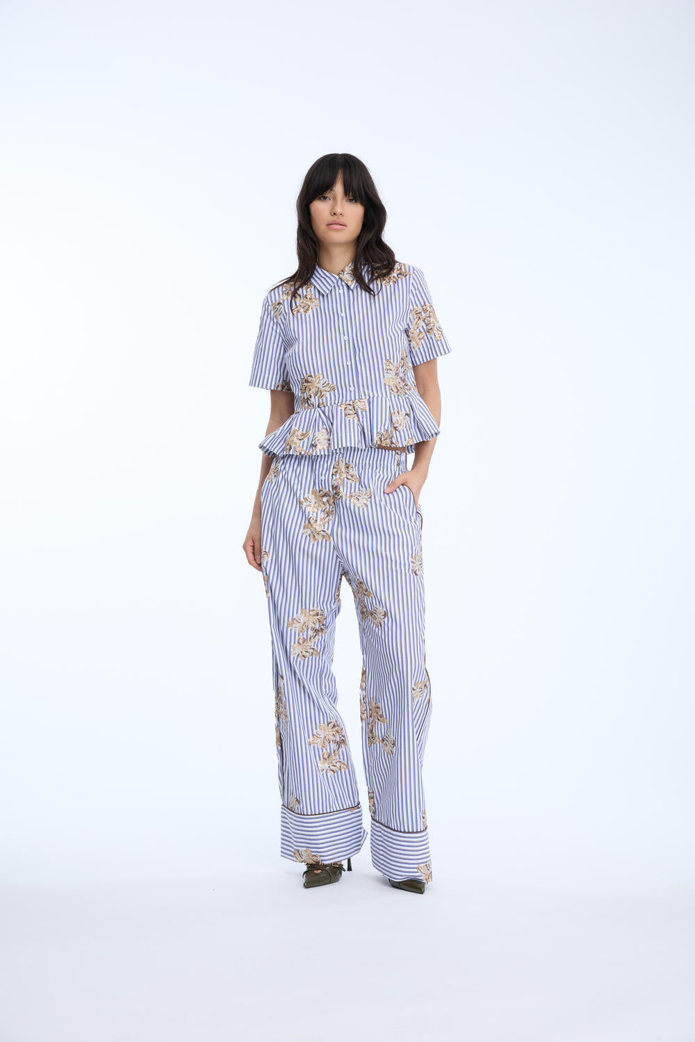 Nuriana kortærmet skjorte - 333 Stripe White