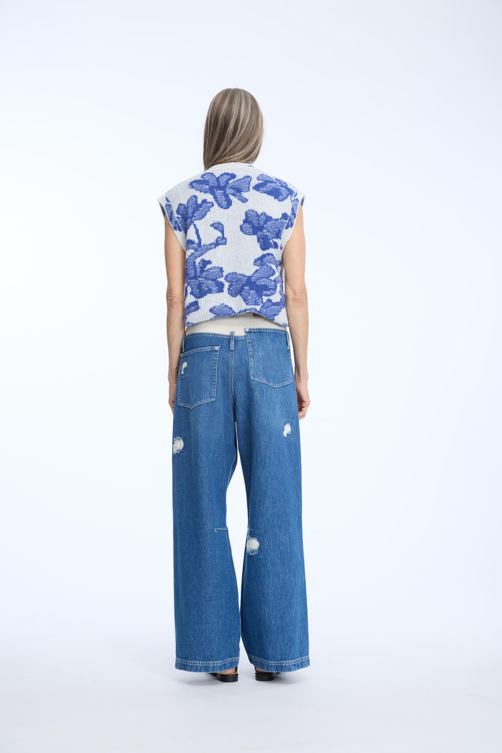 Nurulia strikvest - 236 Mix Blue