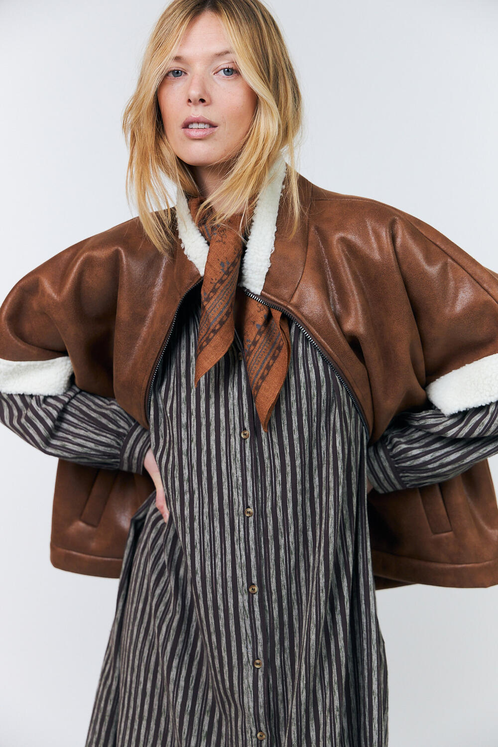 SamaLL kortærmet jakke - 59 Brown