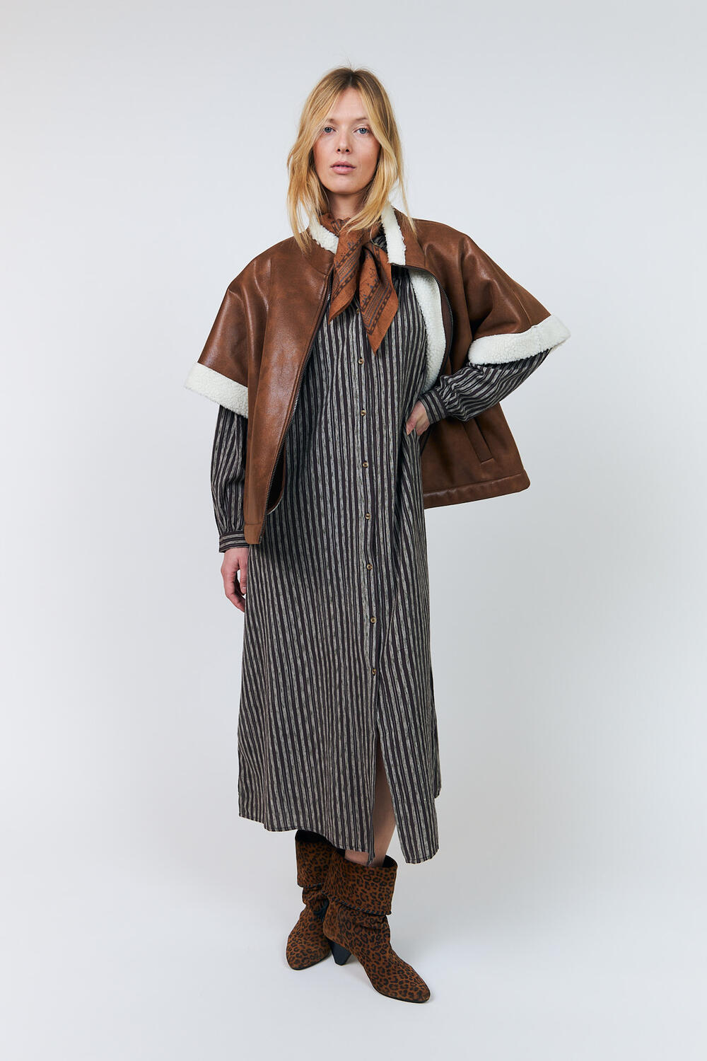SamaLL kortærmet jakke - 59 Brown