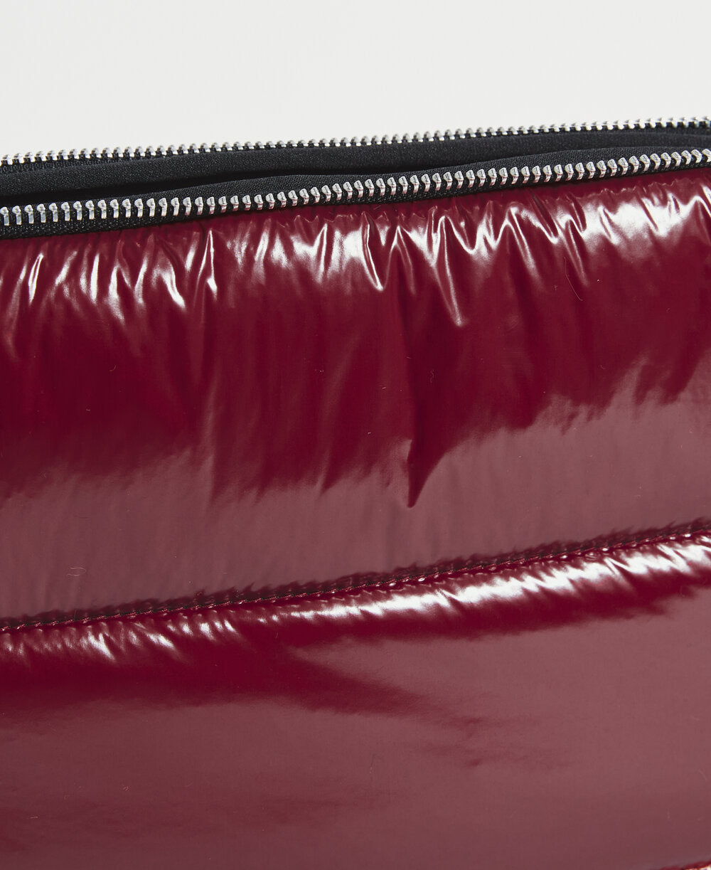 Glossy Computer Sleeve, 13/14 - Burgundy