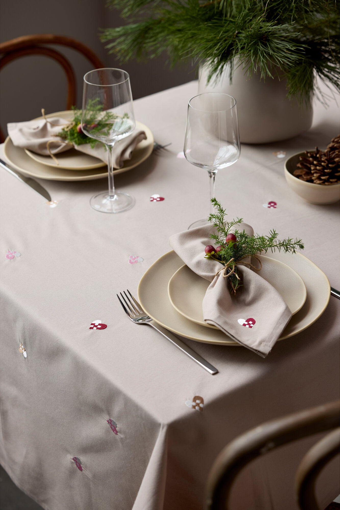 Christmas Hearts Embroidery stofserviet, dark red - 4 stk.