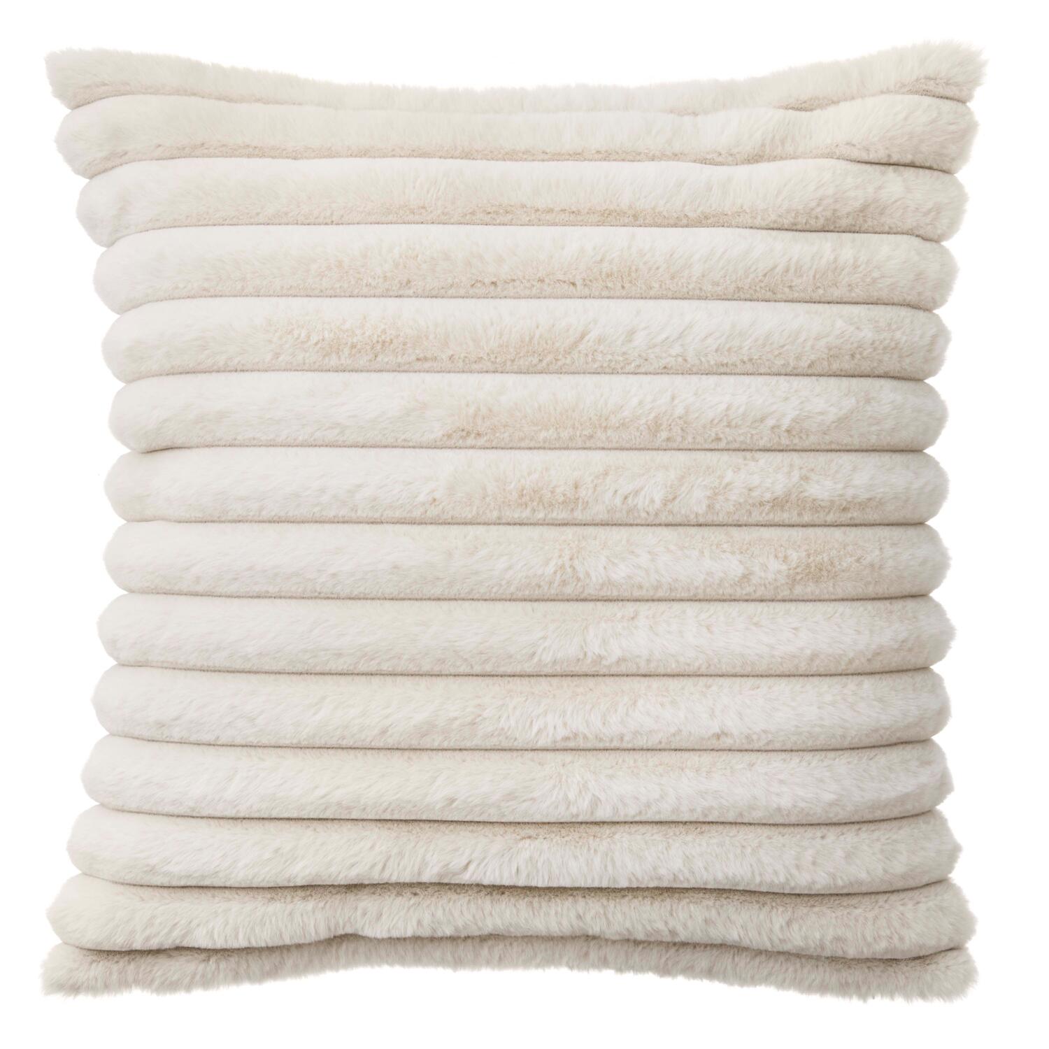 Pels pude, beige - 45x45 cm