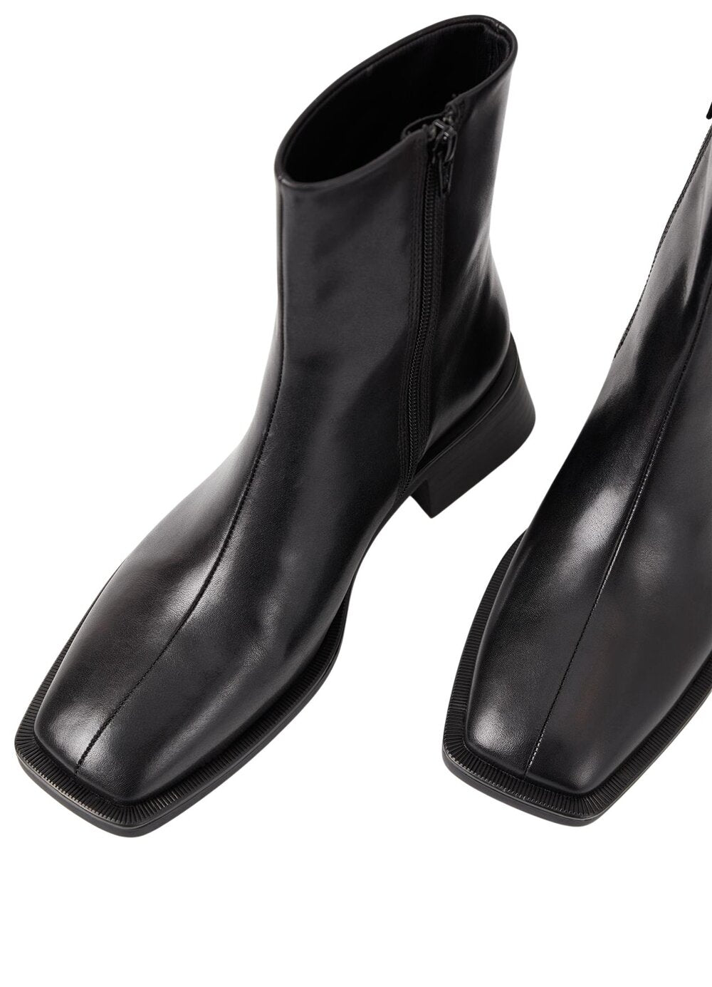 Blanca kort læderstøvle - sort