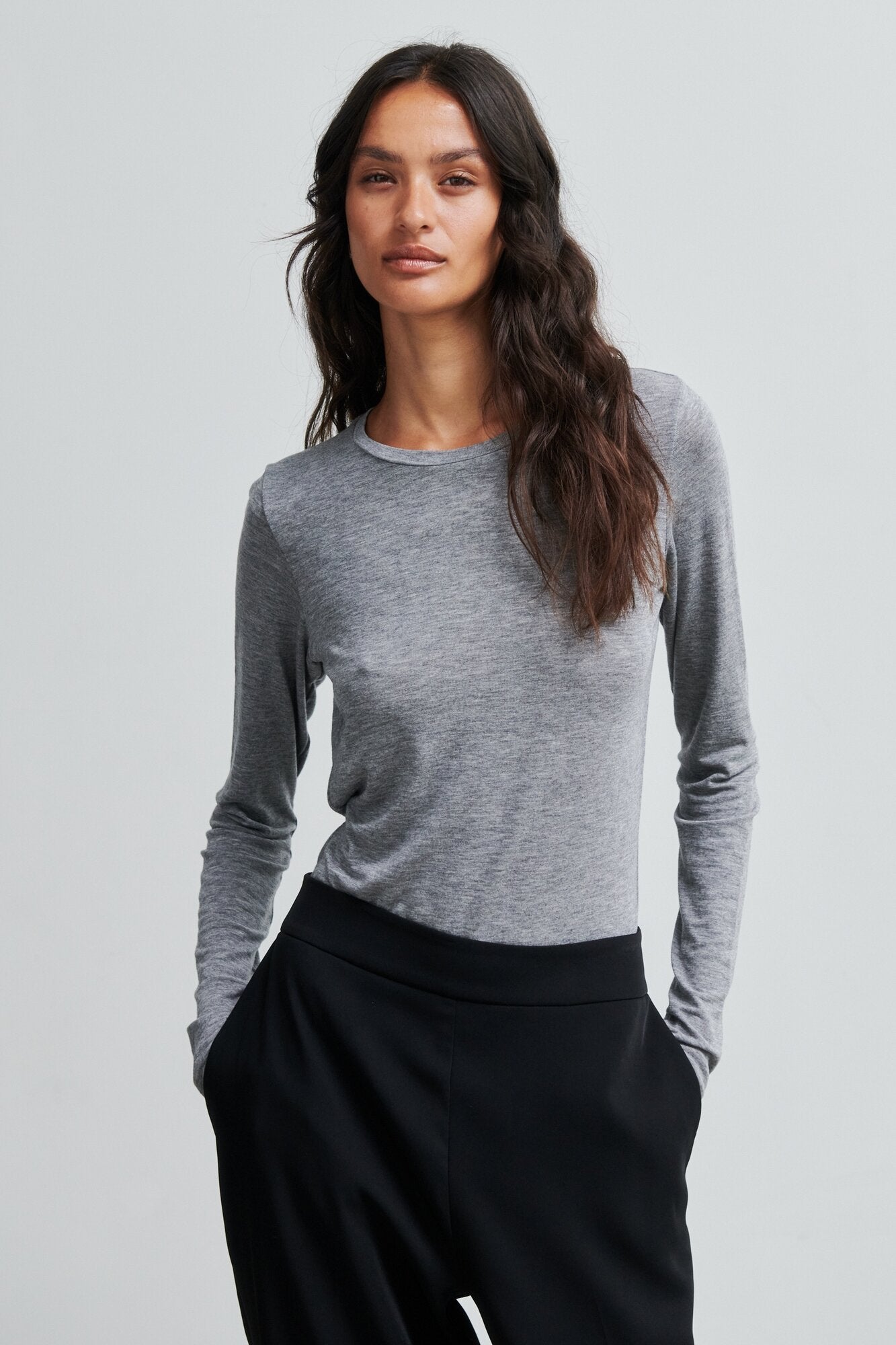 Matima O-Neck langærmet t-shirt - Dark grey melange