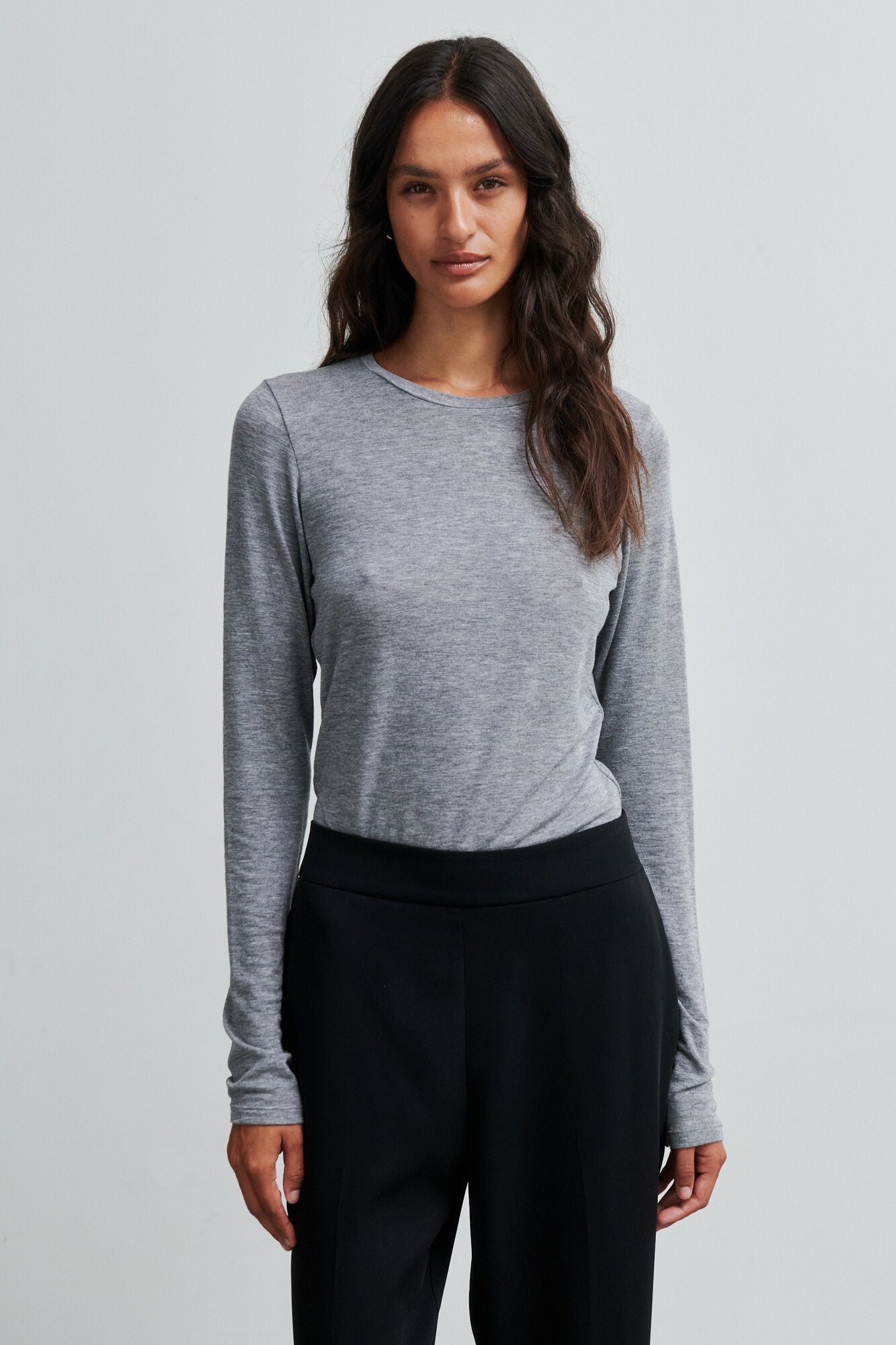 Matima O-Neck langærmet t-shirt - Dark grey melange