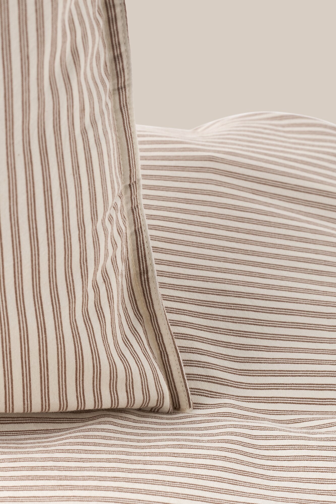 Percale sengesæt - Brown Beach Stripe