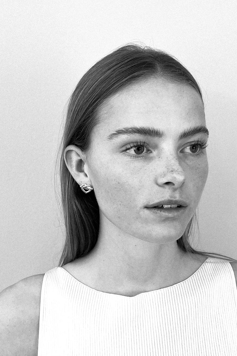 Big Tied Heart ørestik - forgyldt