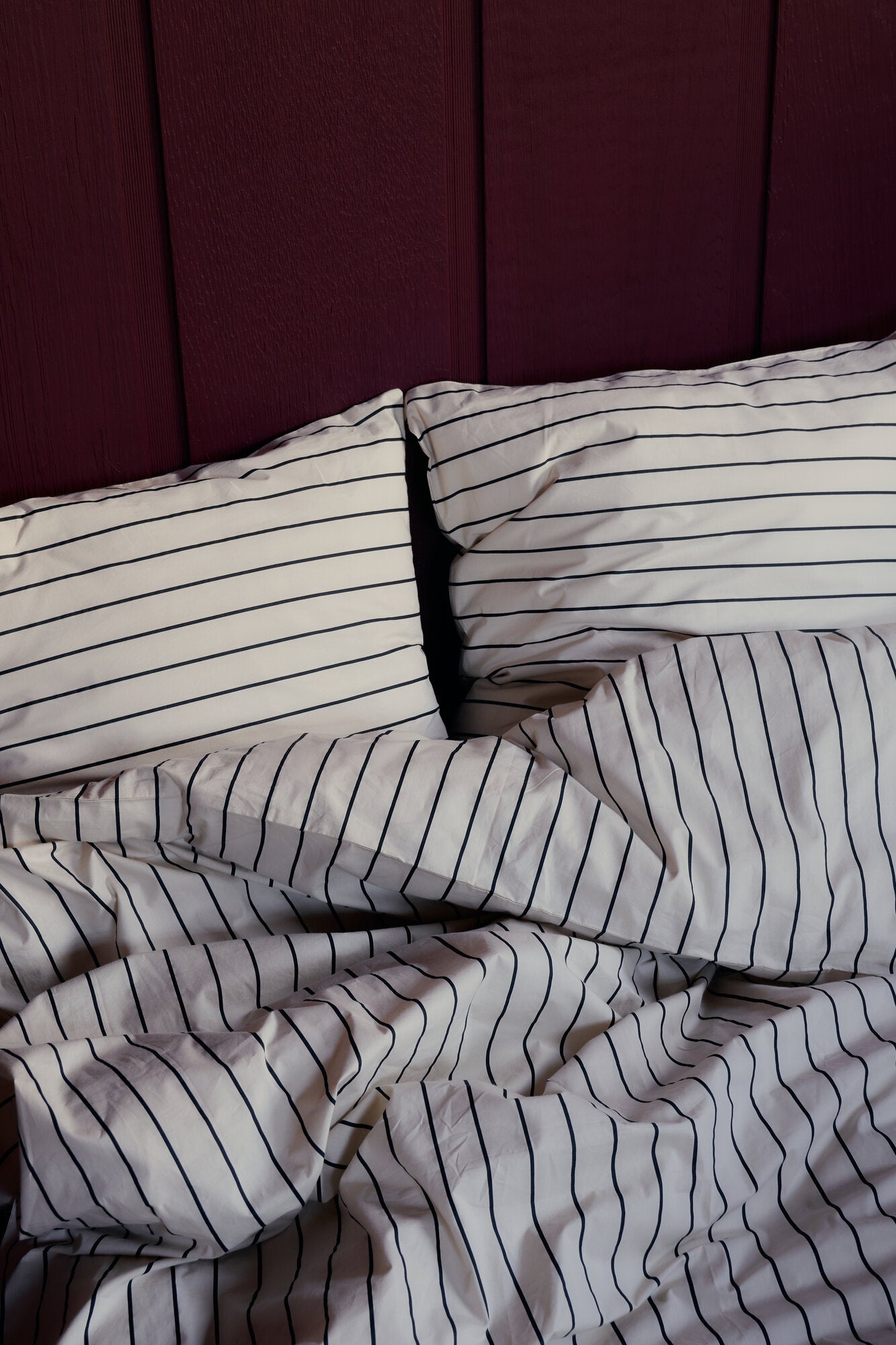 Percale sengesæt – Creme/ink