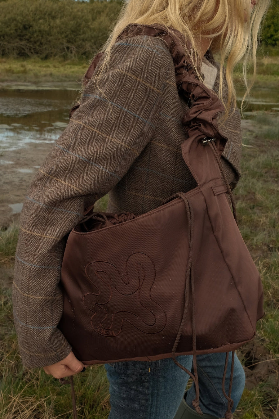 Shield Midi shopper – brun