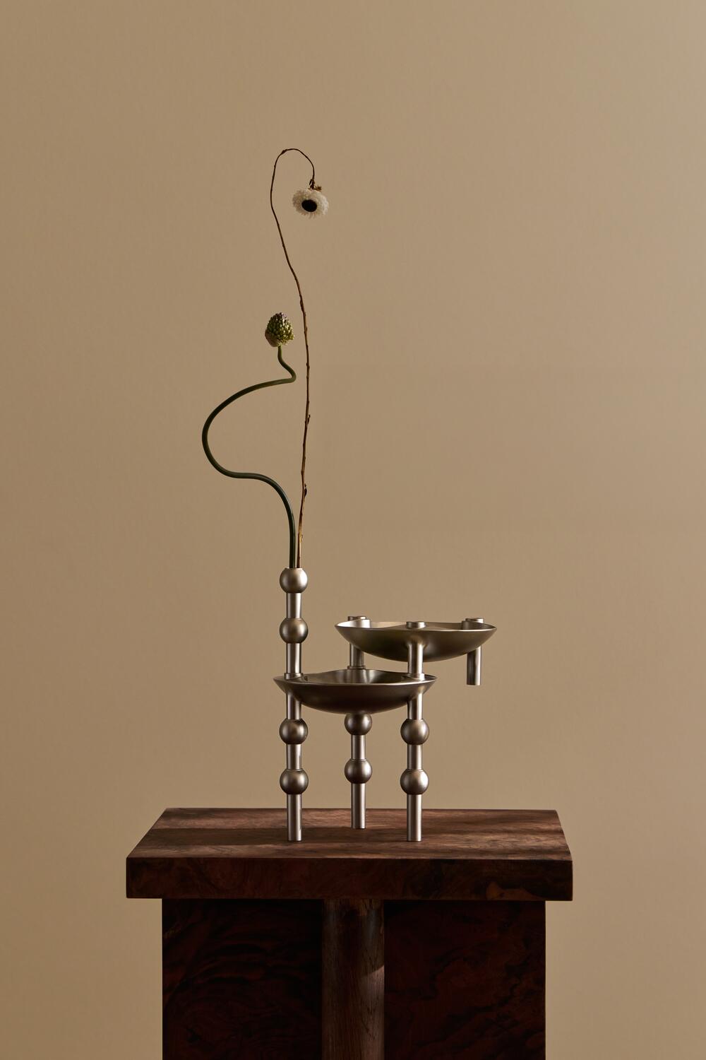 Nagel vase - børstet krom