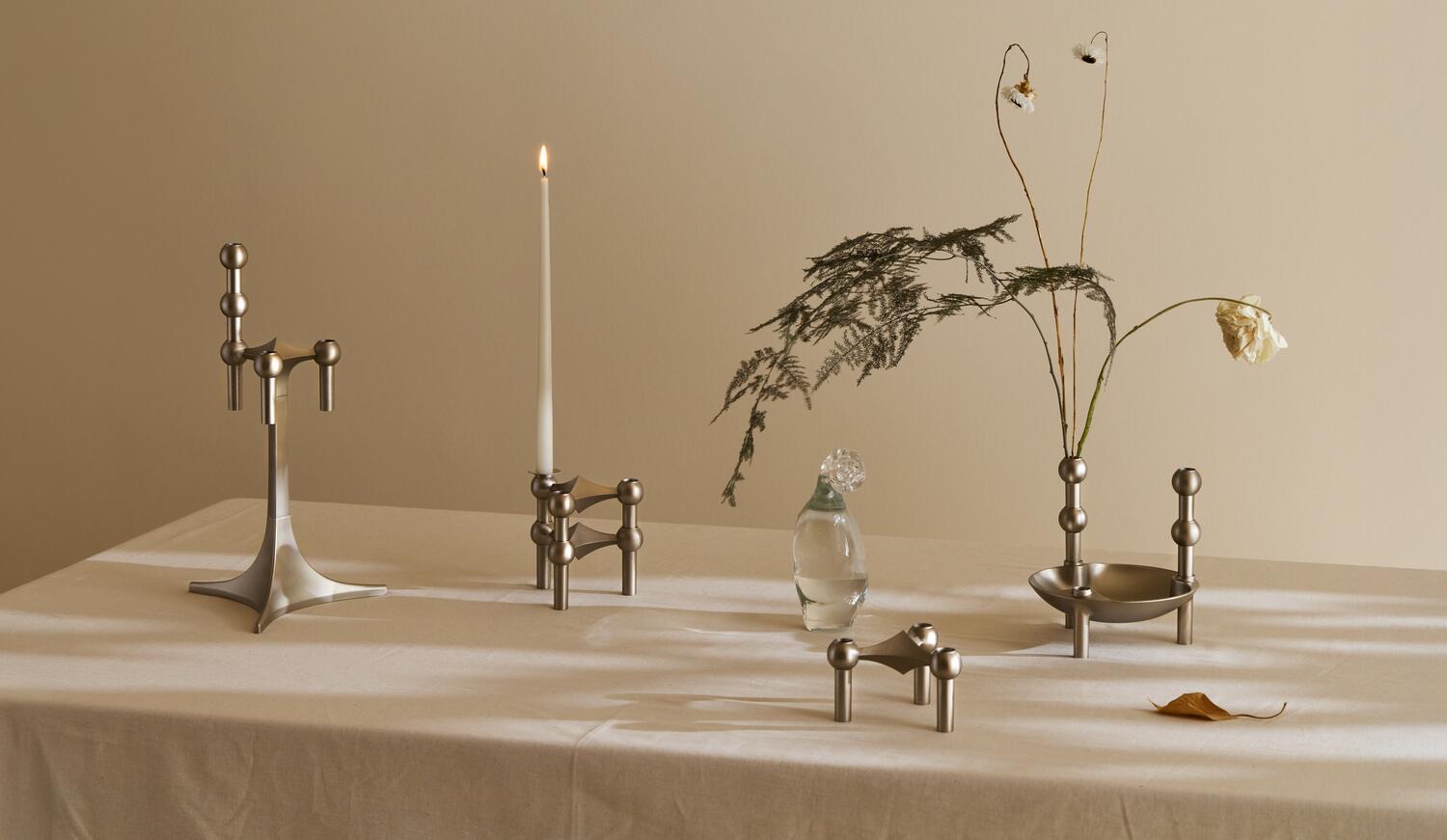 Nagel vase - børstet krom