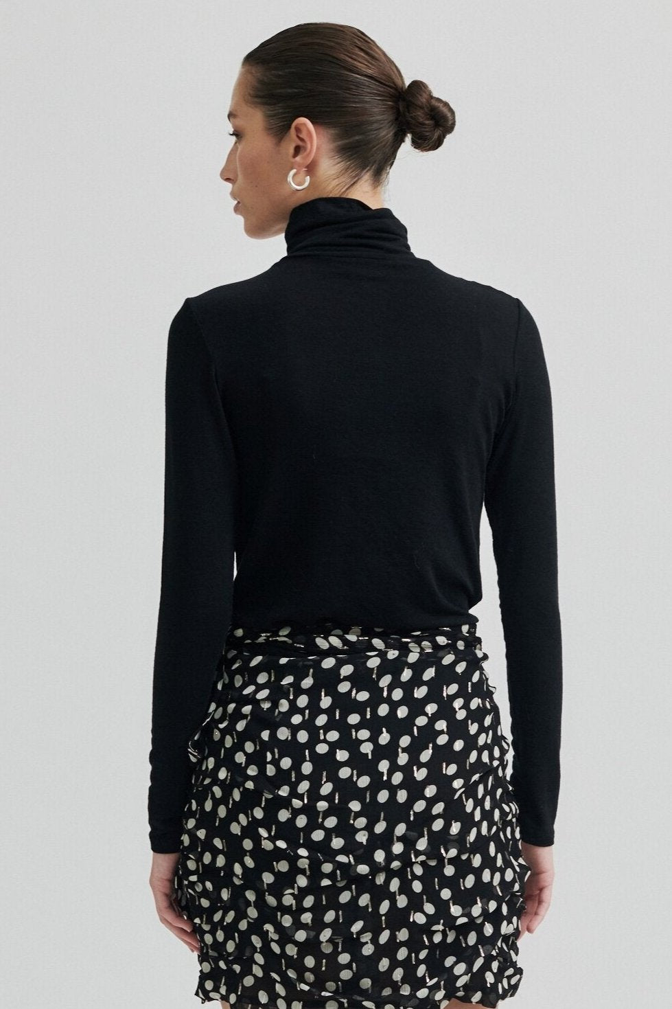 Matima T-Neck langærmet t-shirt - Sort