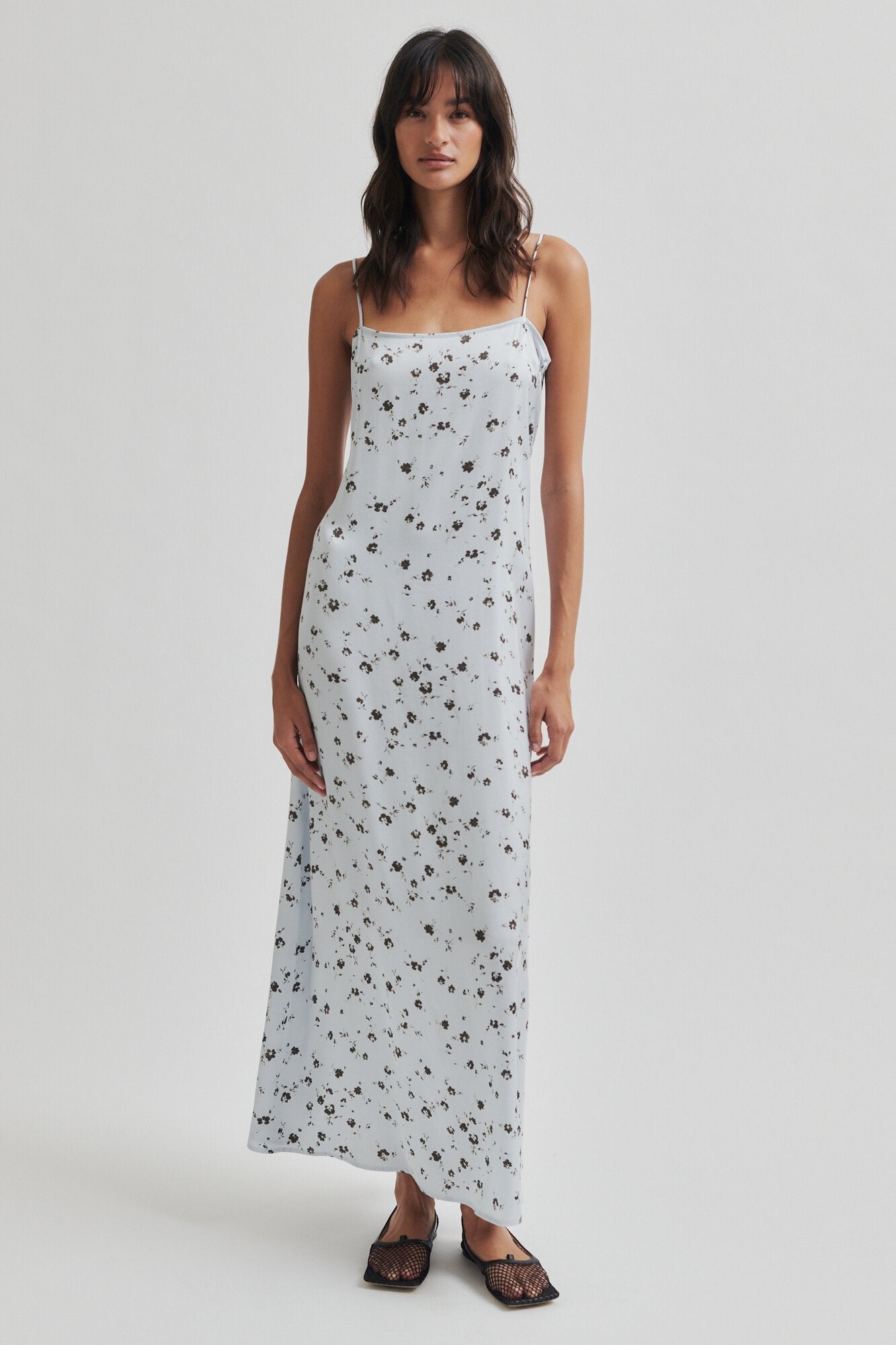 Adira lang stropkjole - Gray Dawn