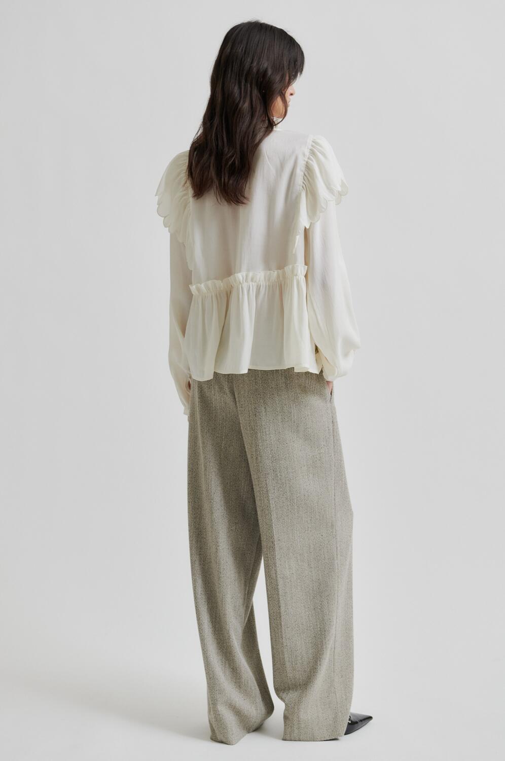 Terra Frill bluse - Tofu