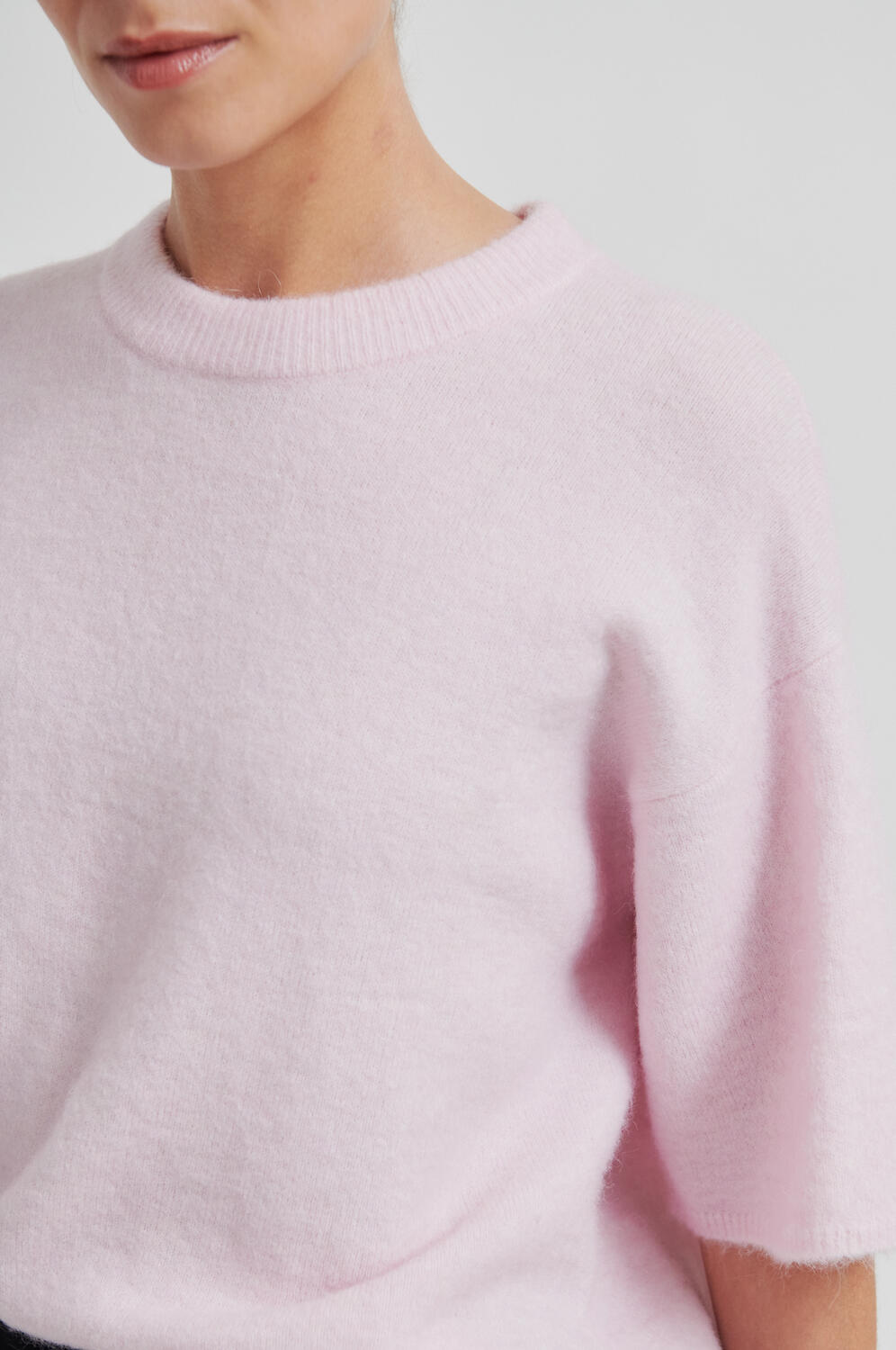 Gabby O-Neck kortærmet striktrøje - Pale Lilac