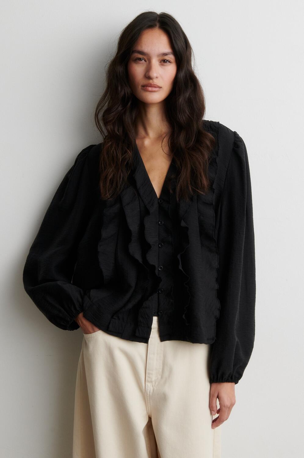 Rayna Frill bluse - sort