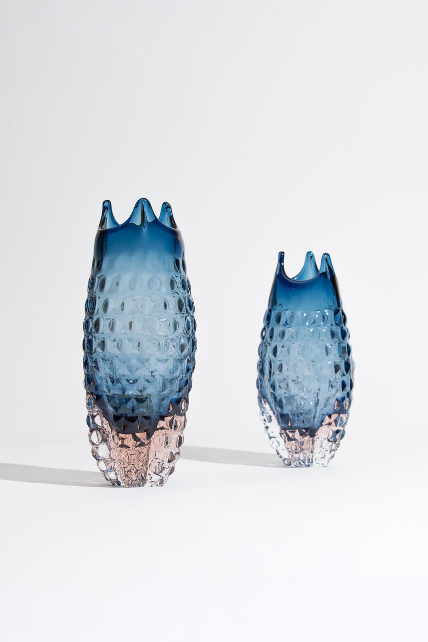 Lyngblomst vase, H25 cm – Blue Smoke/Rosa