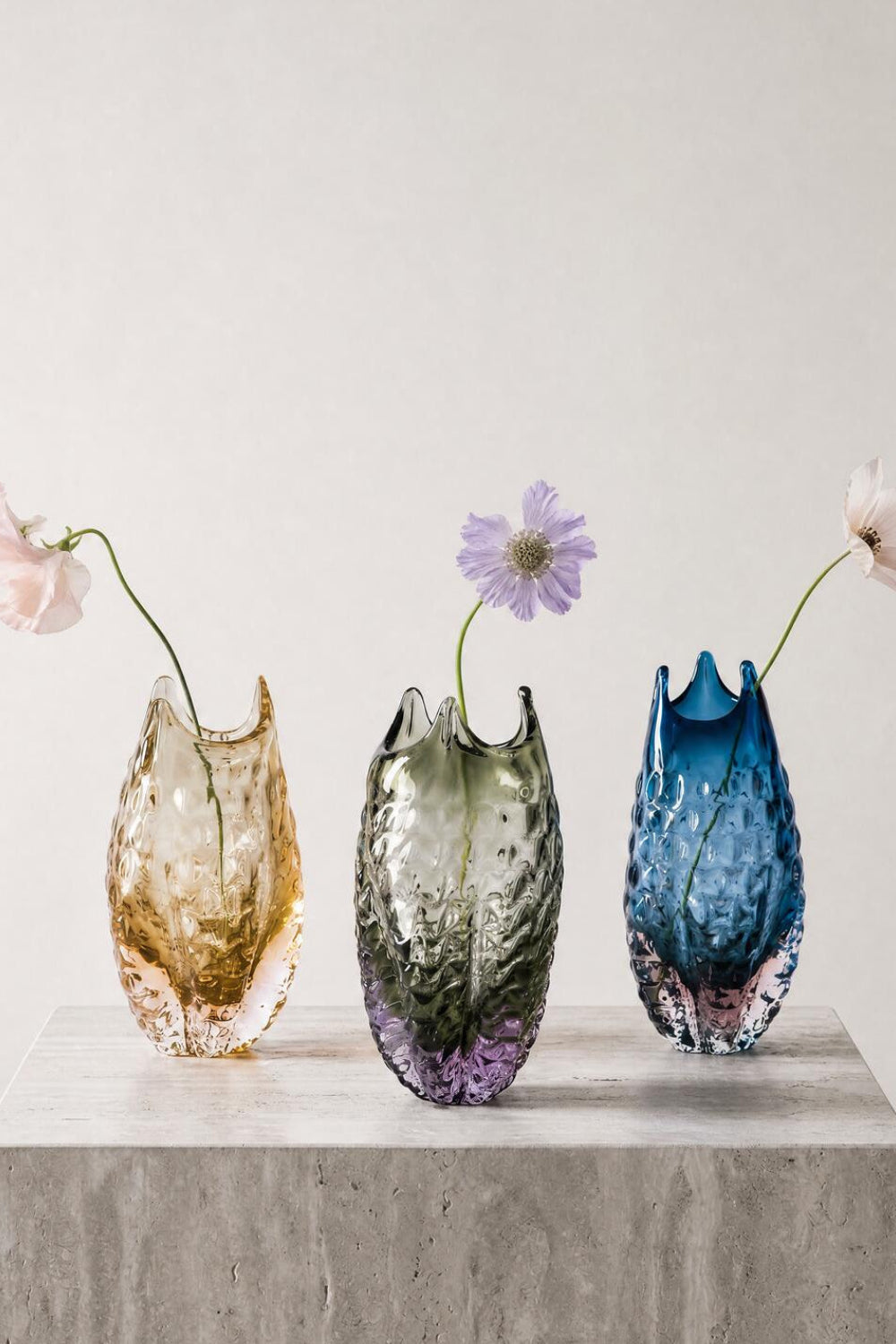 Lyngblomst vase, H25 cm – Blue Smoke/Rosa