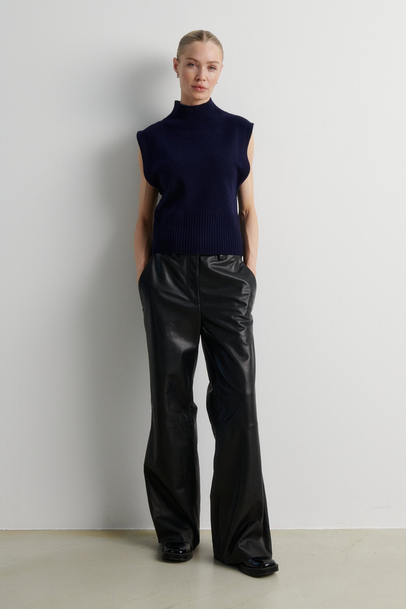 Letho Simple læderbukser – Black