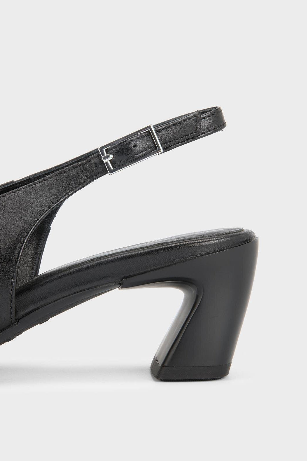 Ilona pumps – Black