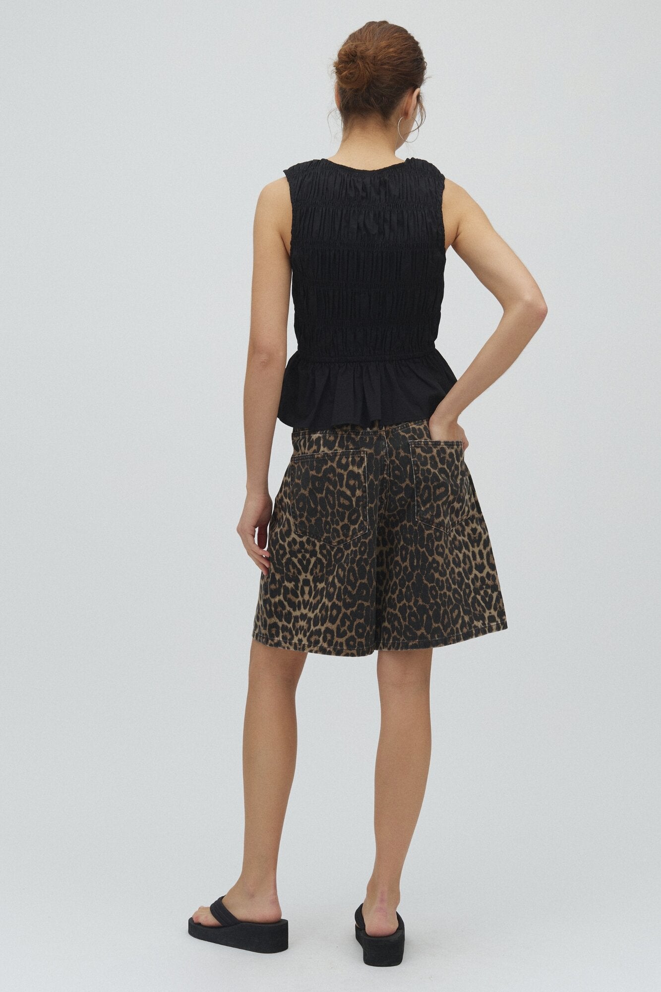 Talina shorts - V56 Leopard Mist
