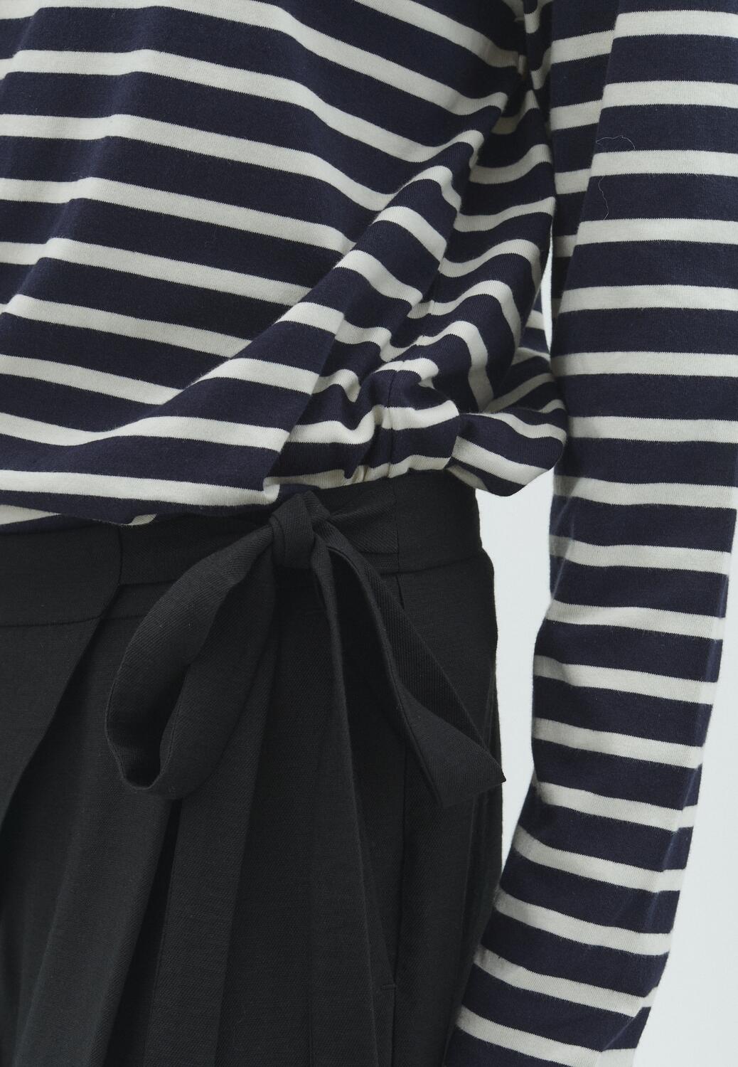 Suvi-M langærmet bluse - Night Sugar Stripe