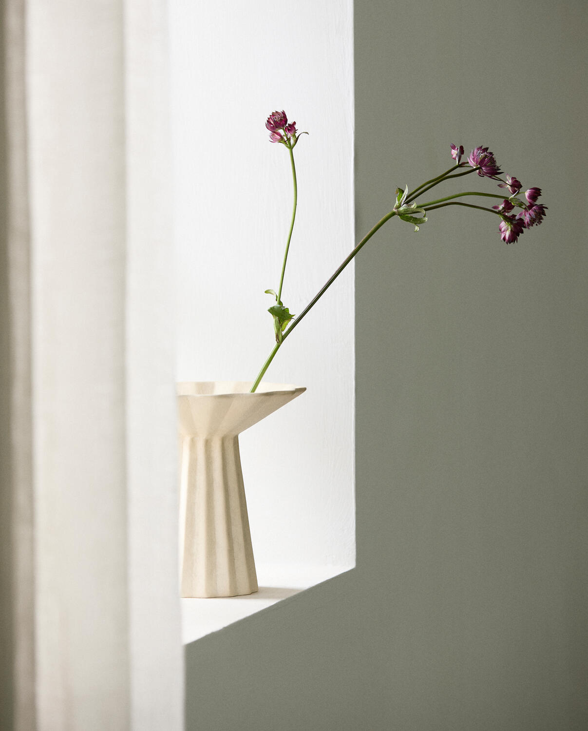 Minu vase, ivory - H26 cm.