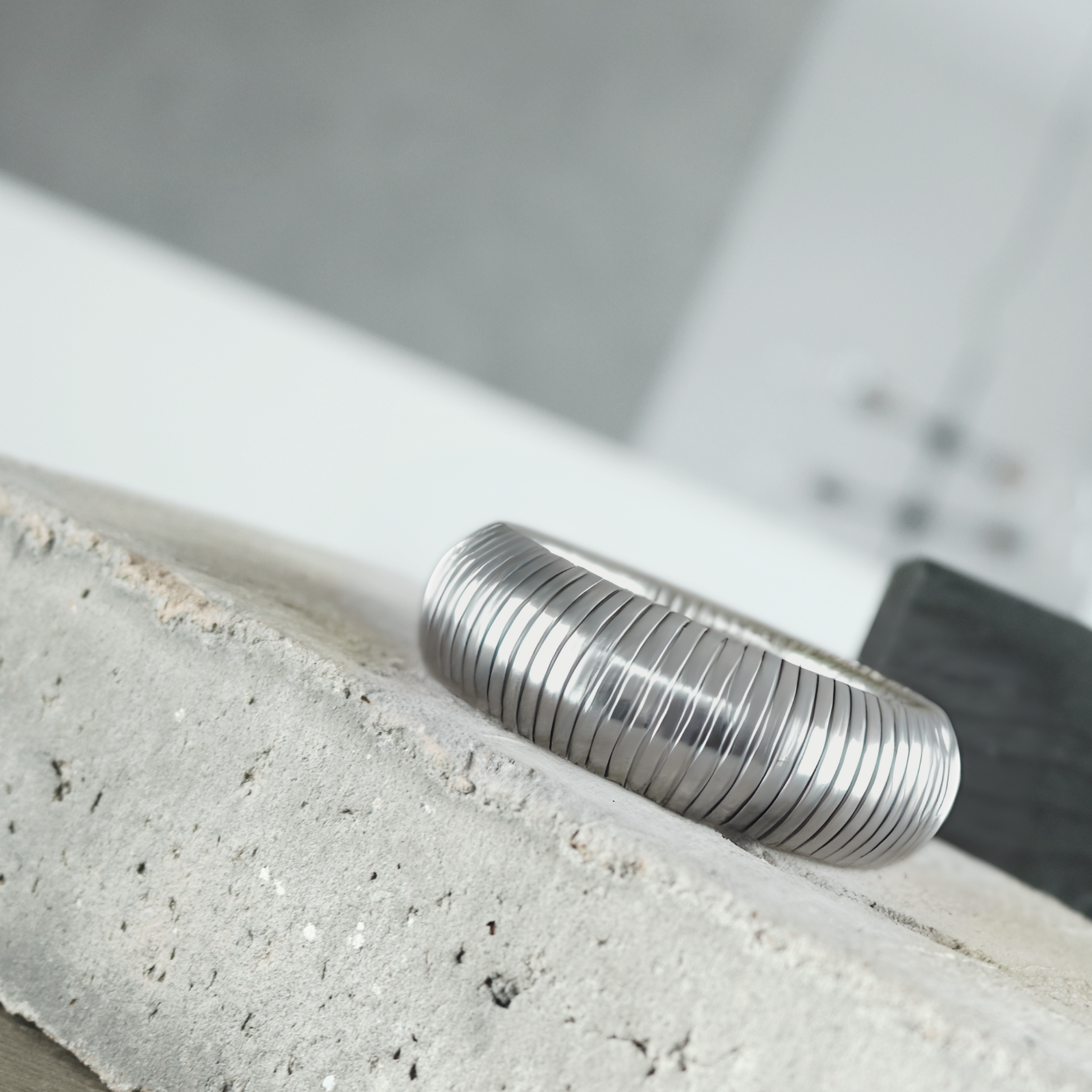Statement armring, vandfast - sølvbelagt