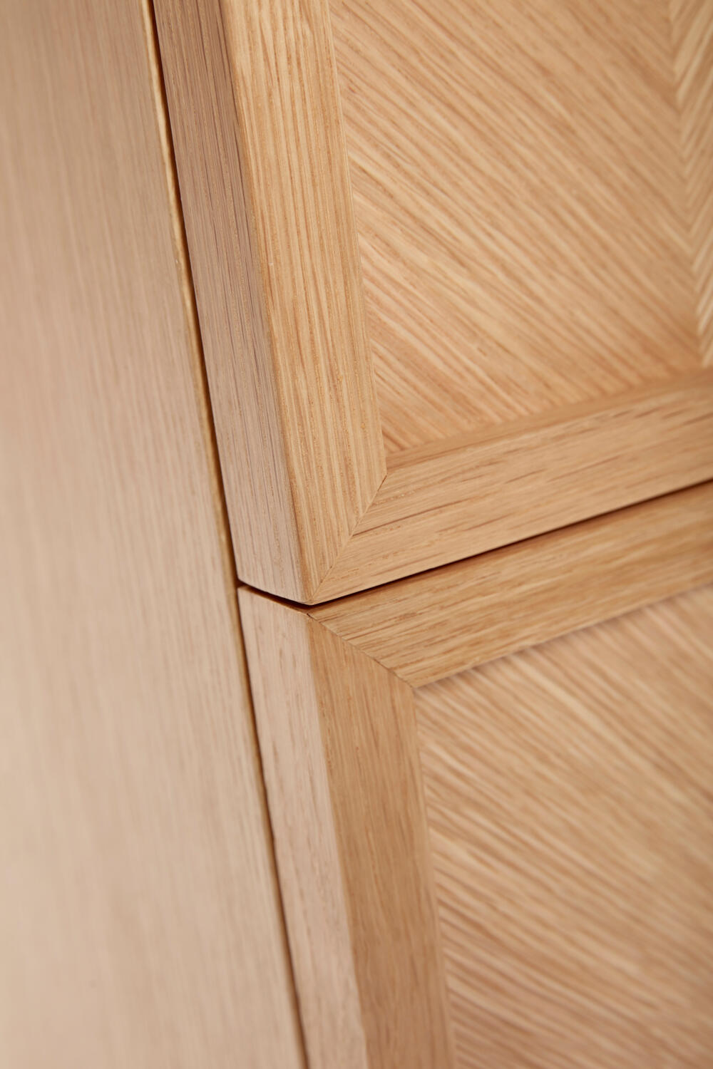 Herringbone sengebord - natur