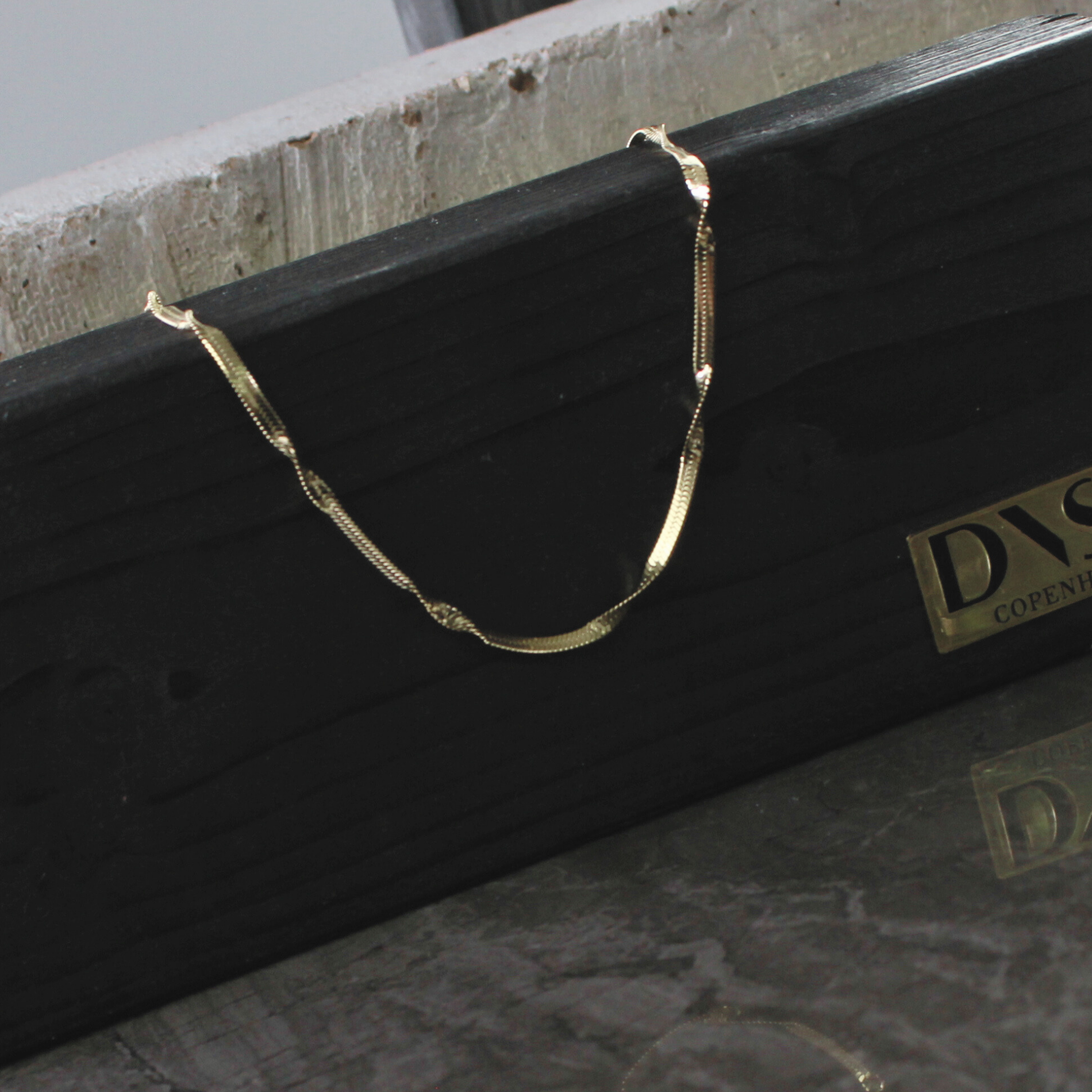 Twisted Herringbone halskæde, vandfast - forgyldt