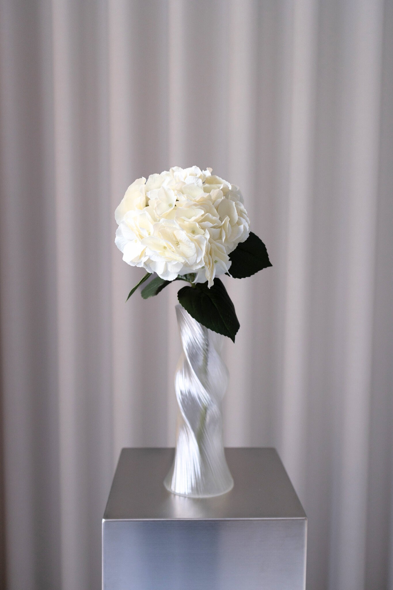 Kunstig Lifelike hortensia - creme