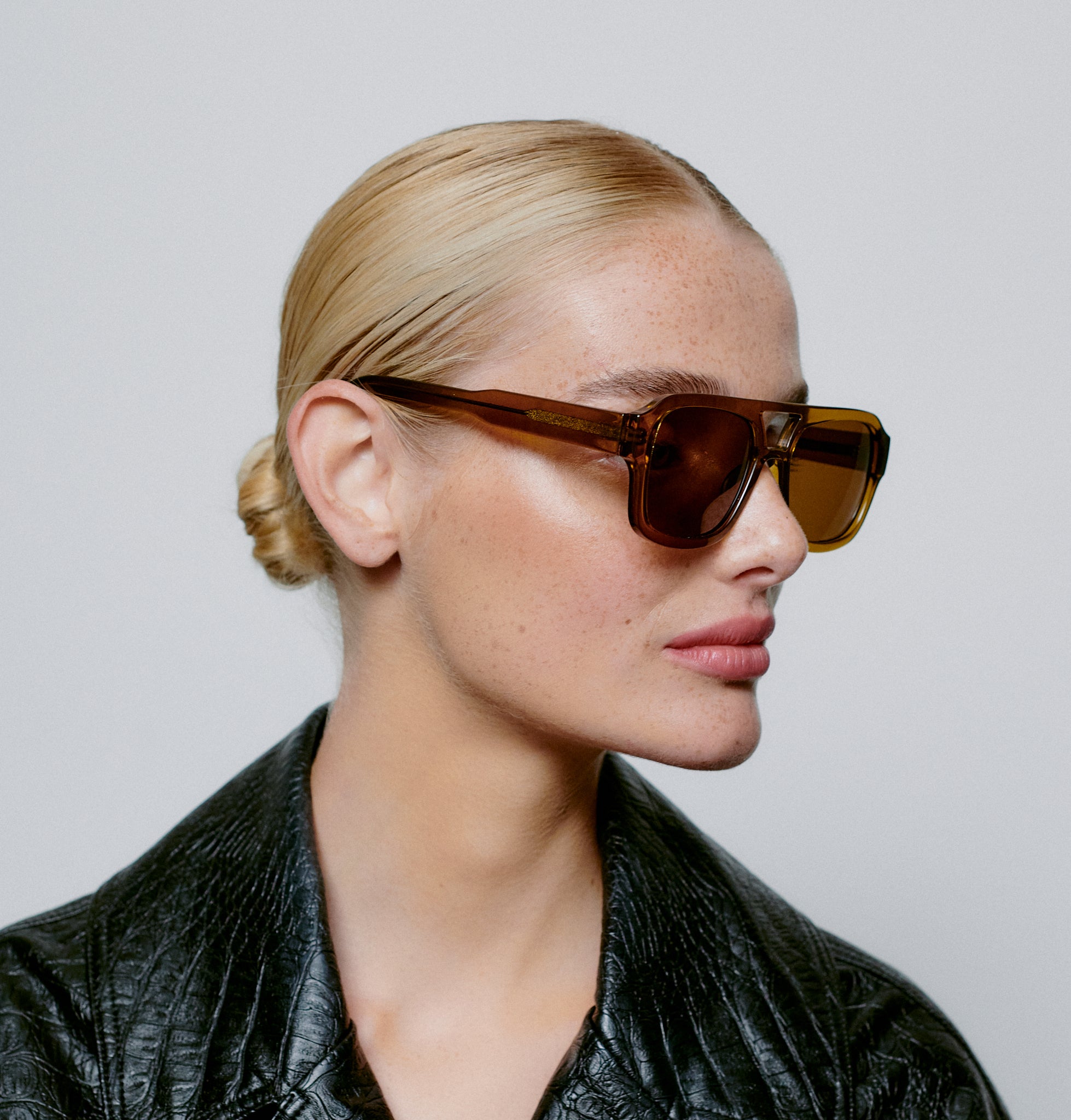 Kaya solbrille - Smoke Transparent