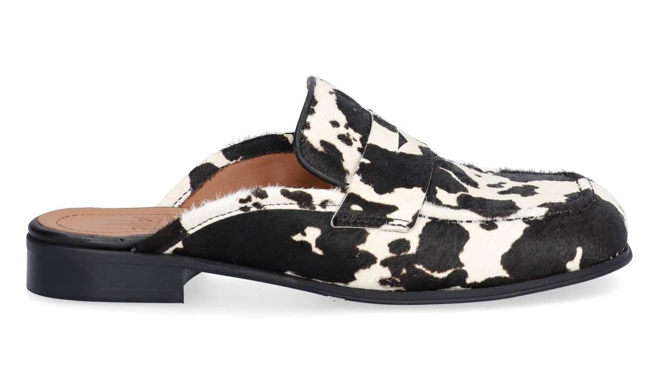 A8451 slipper loafers -  Black Cow Print