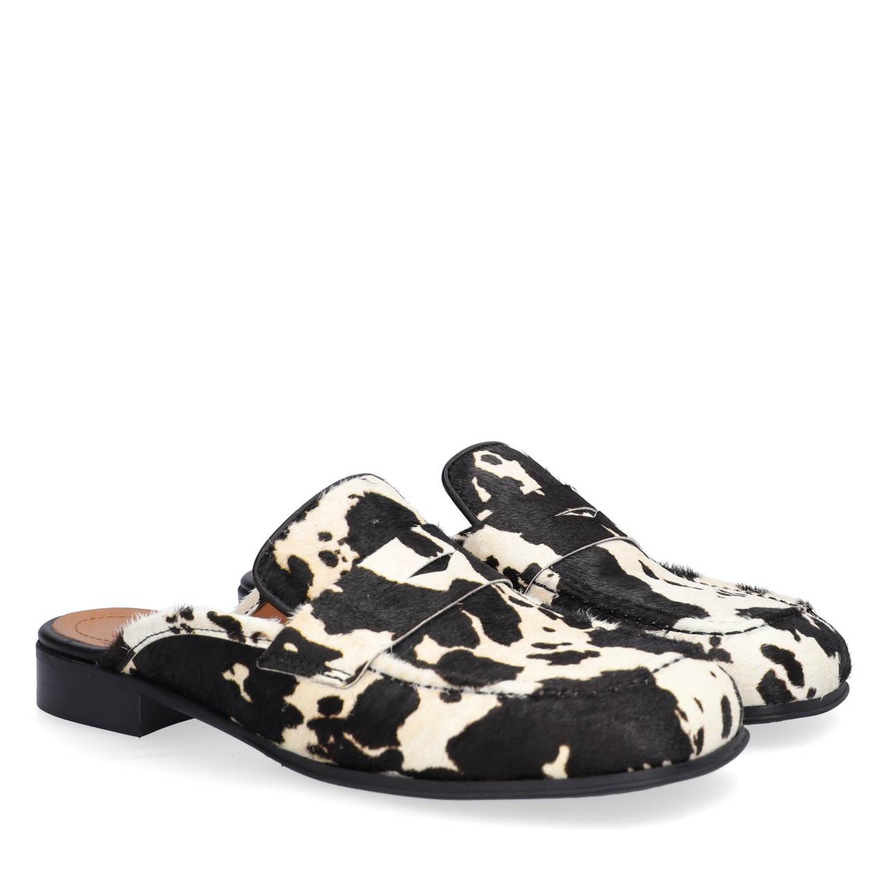A8451 slipper loafers -  Black Cow Print