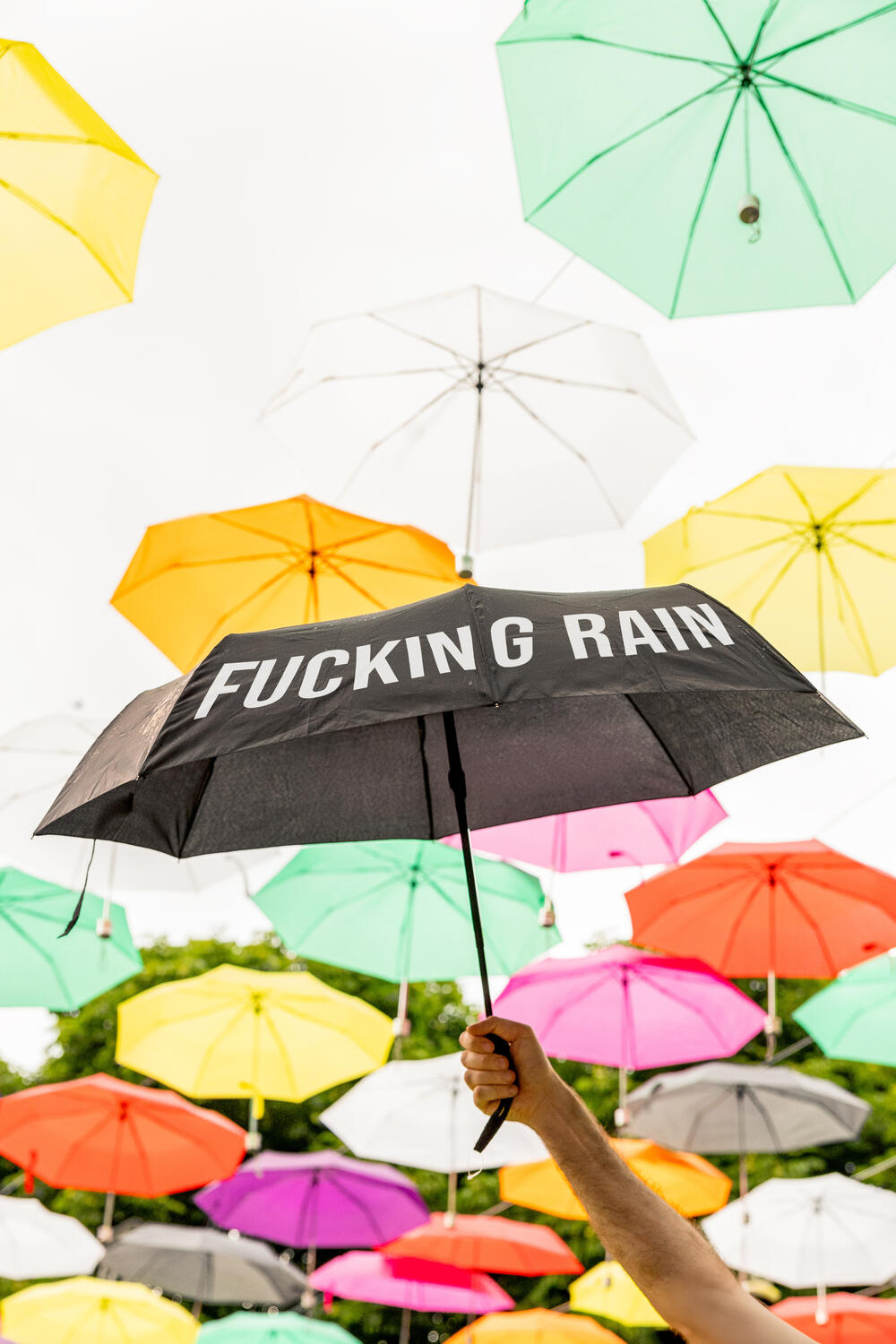 Fucking Rain foldbar paraply - sort