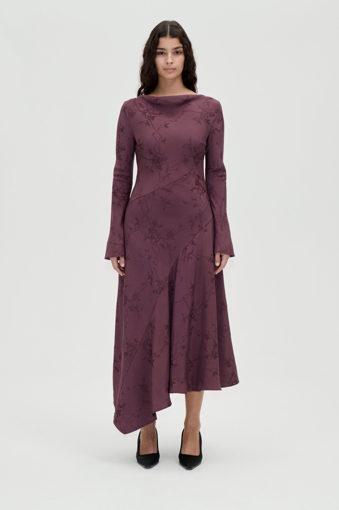 2548 Fluid Jacquard, Long Sleeve Scoop Back Dress