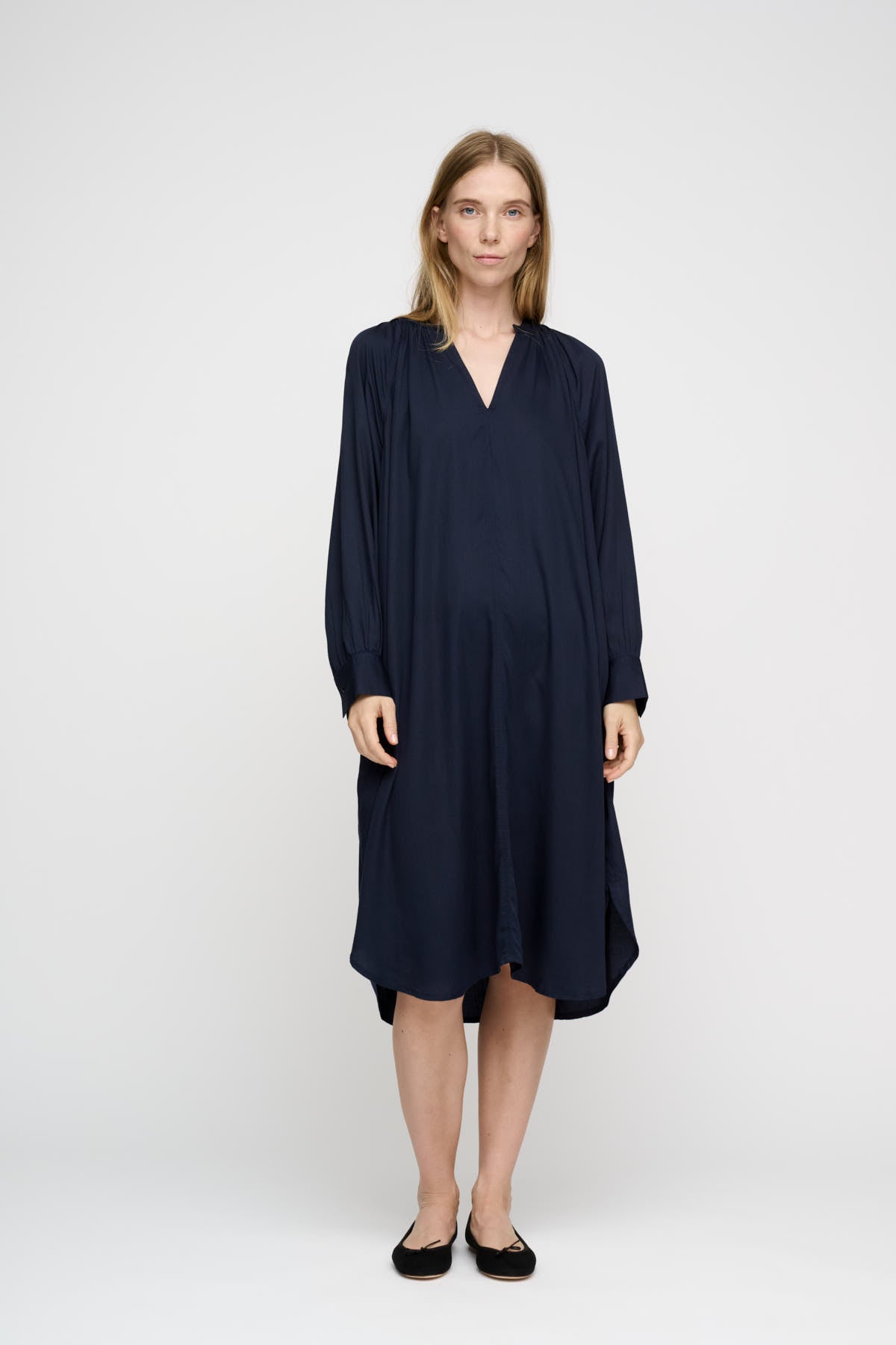 Above Silky kjole - Dark Navy